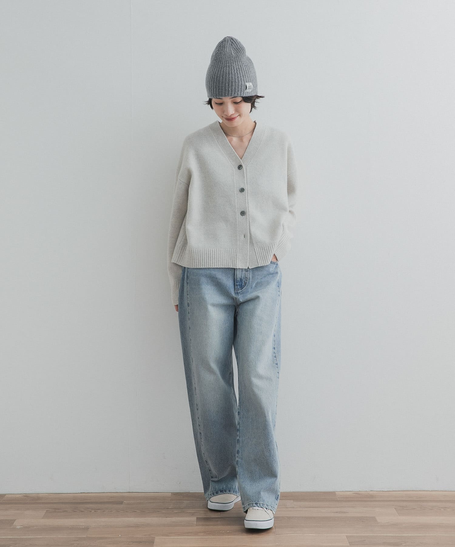 L.GRAY