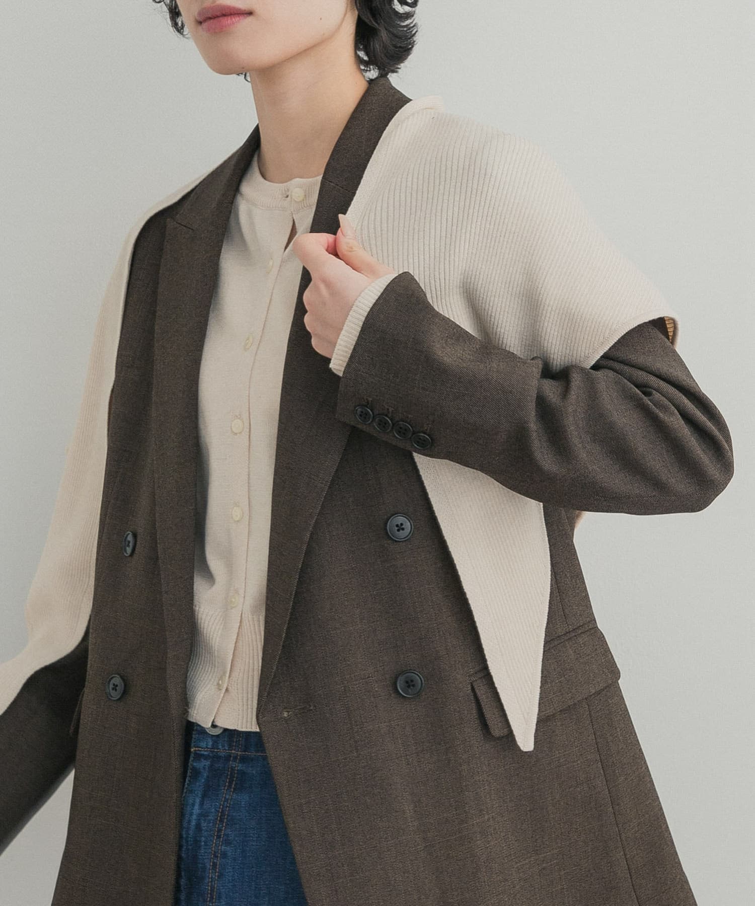 L.BEIGE