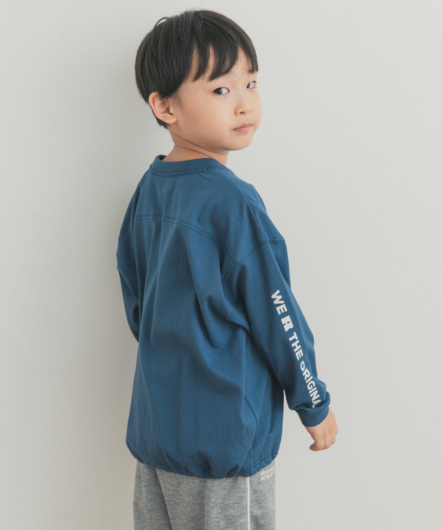 DARK BLUE