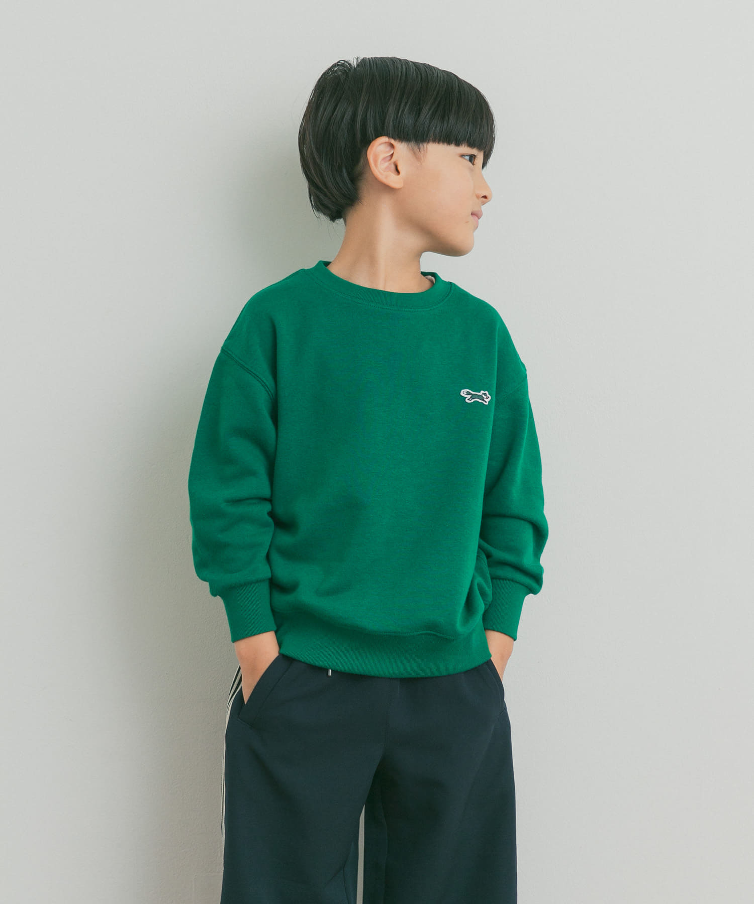 GREEN