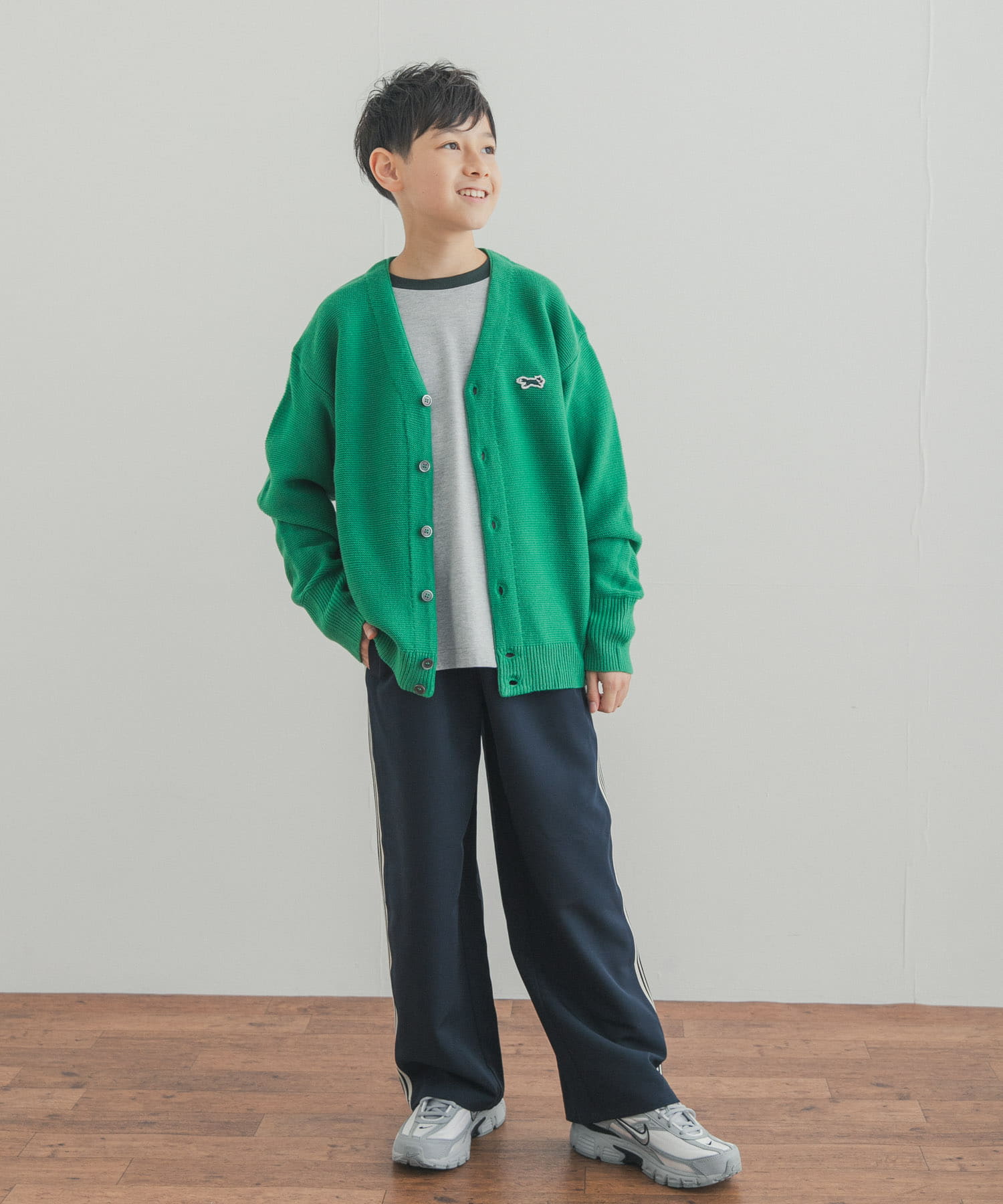 GREEN