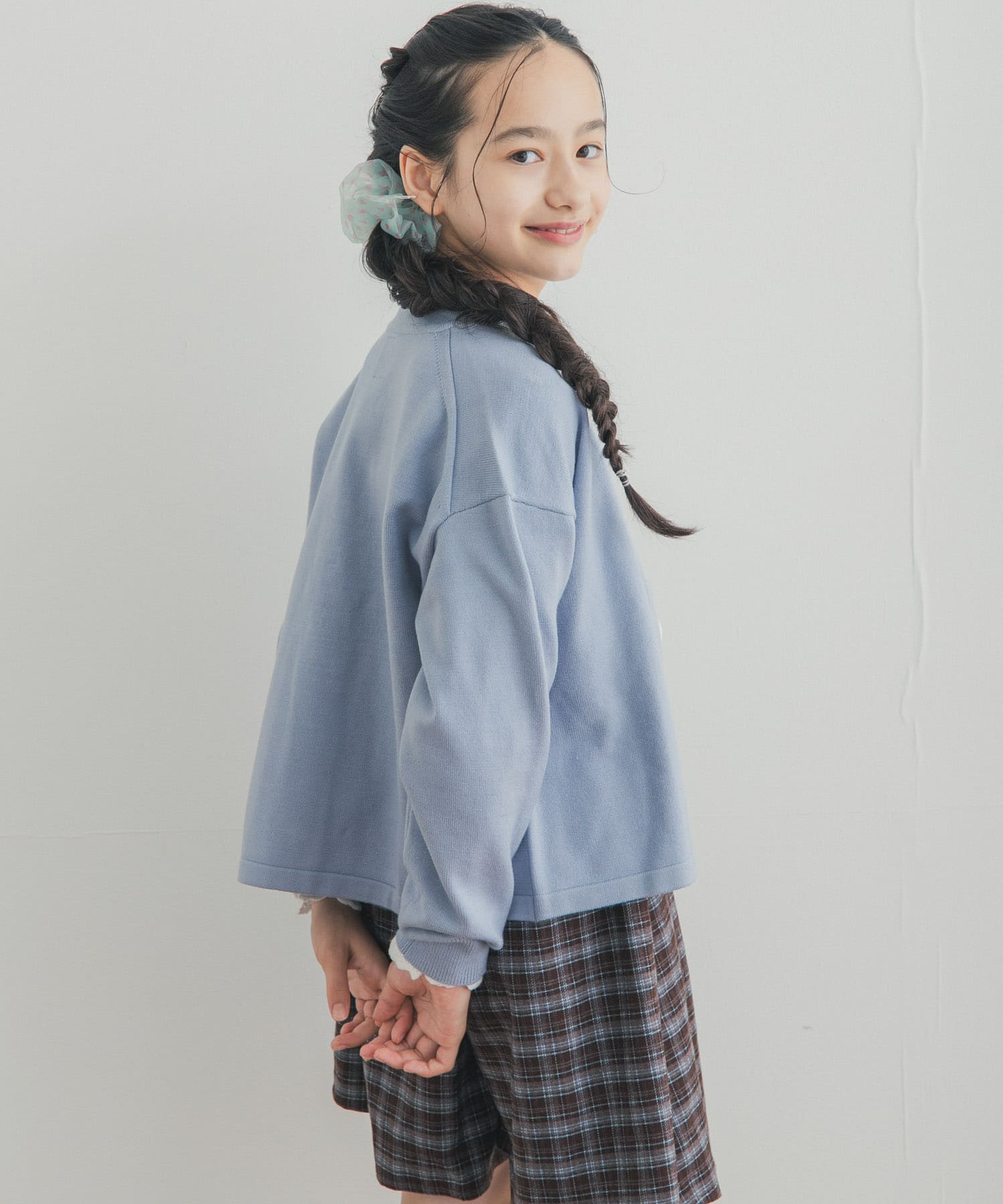LIGHT BLUE