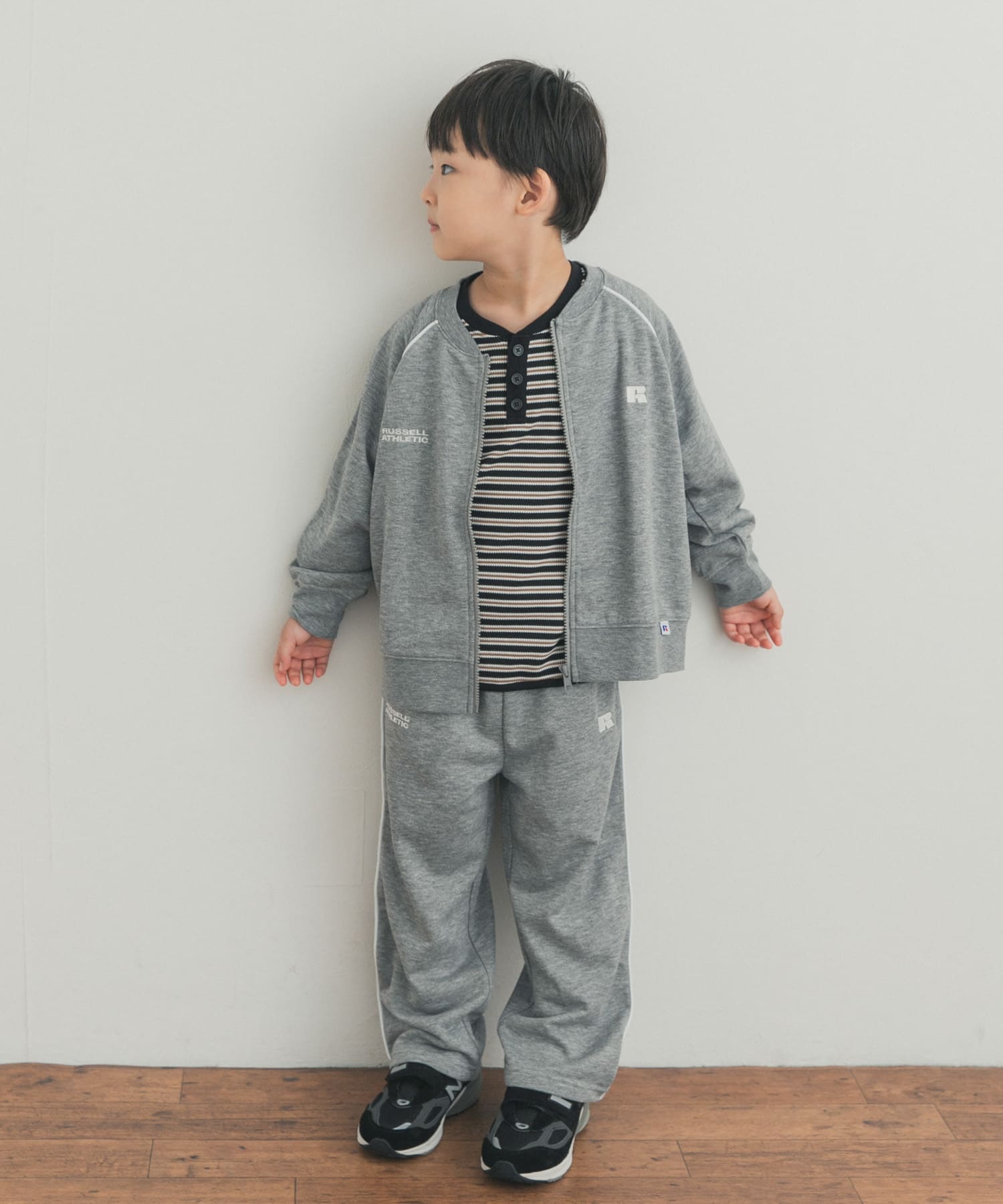 TOP GRAY