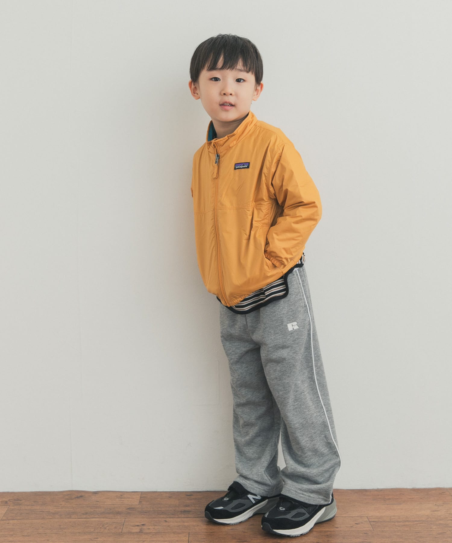 TOP GRAY