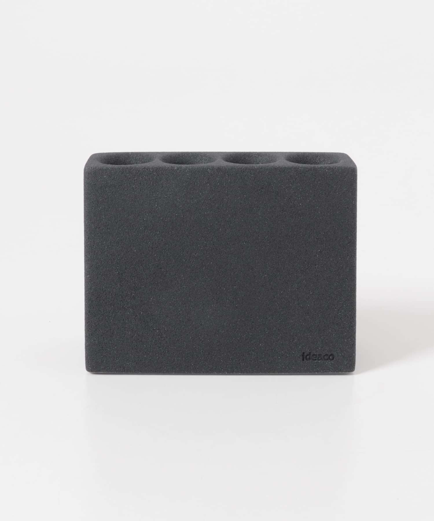 sand black