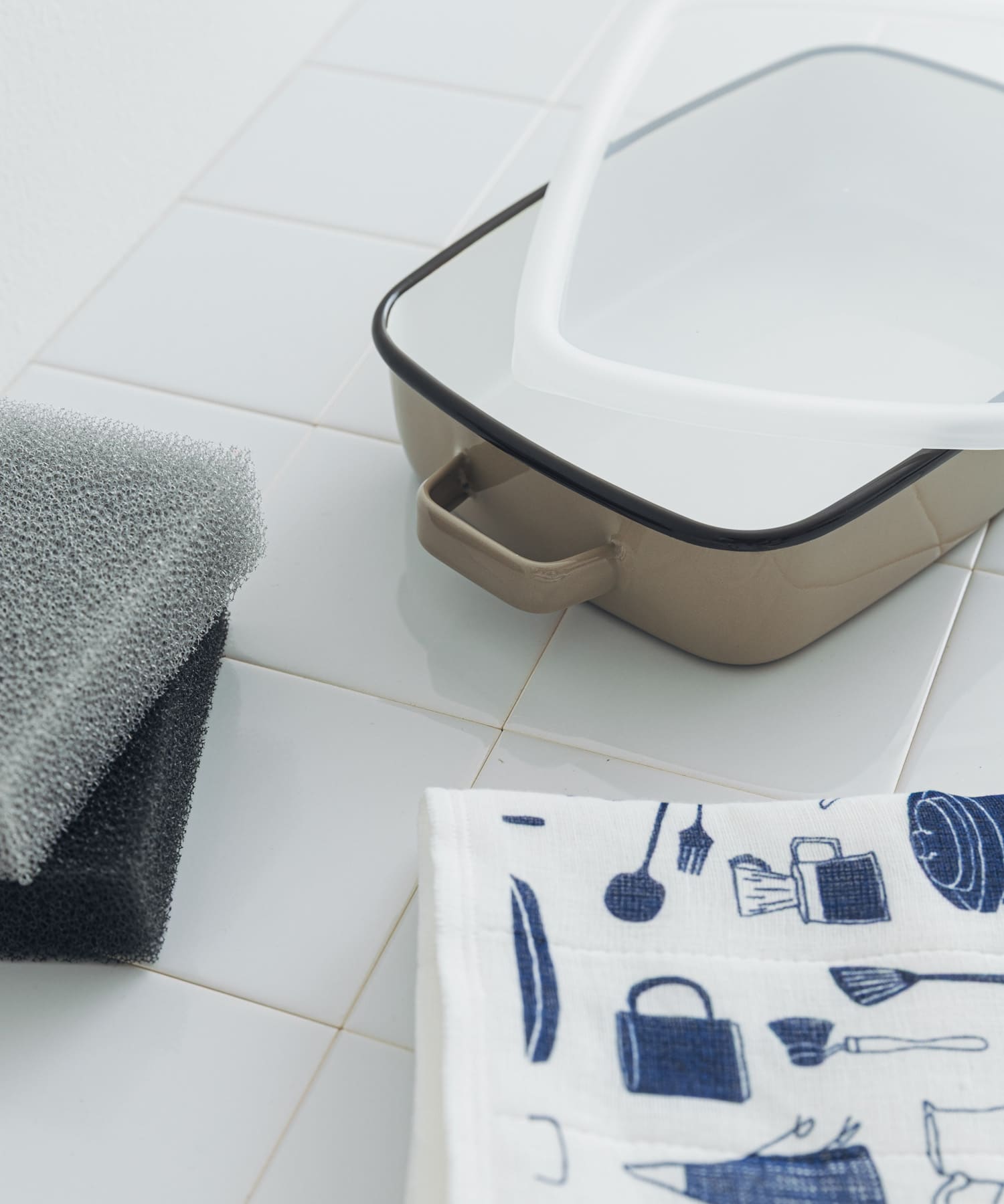 365methods　ホーローオーブンディッシュ 浅型M カフェオレ M