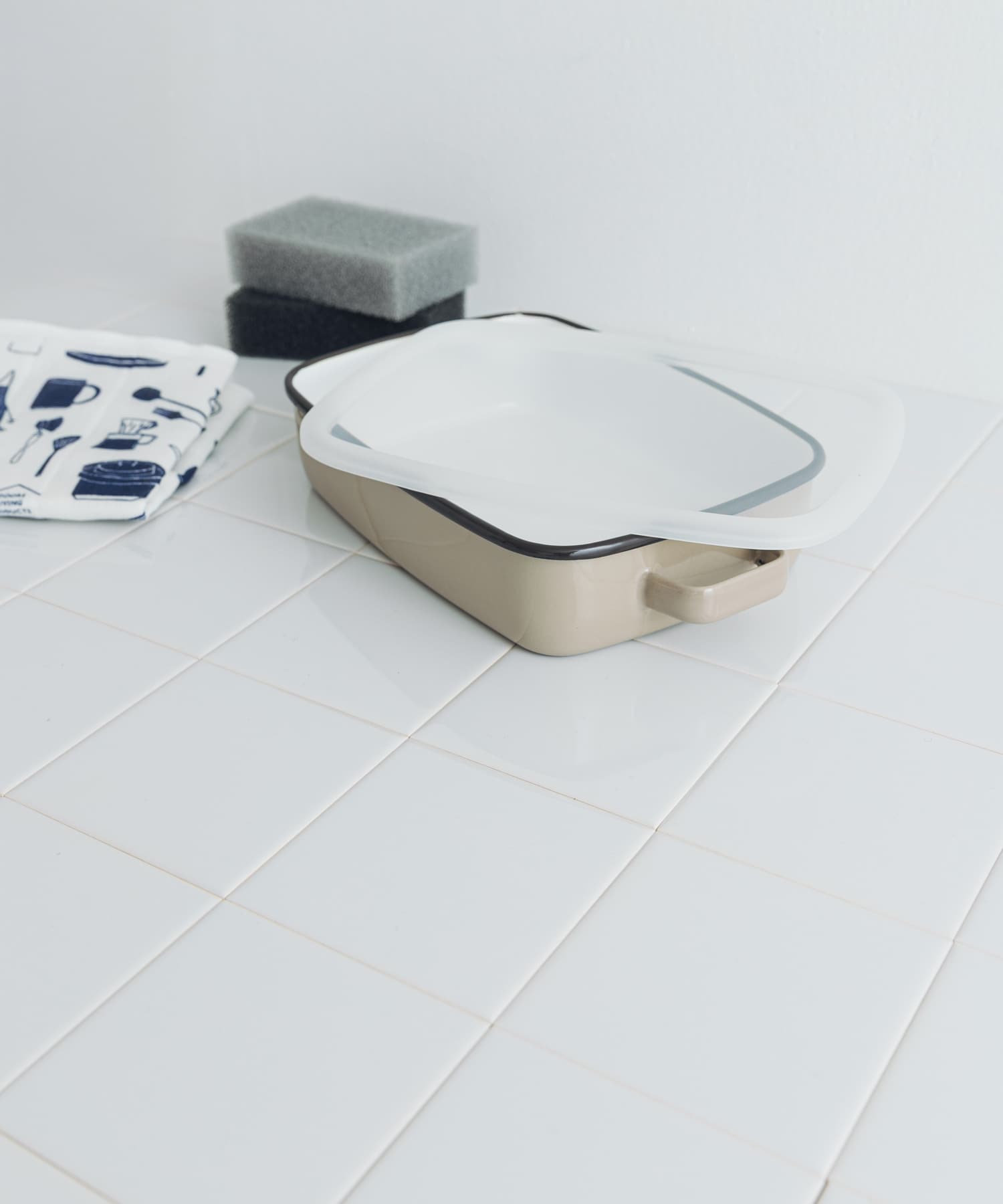 365methods　ホーローオーブンディッシュ 浅型M カフェオレ M