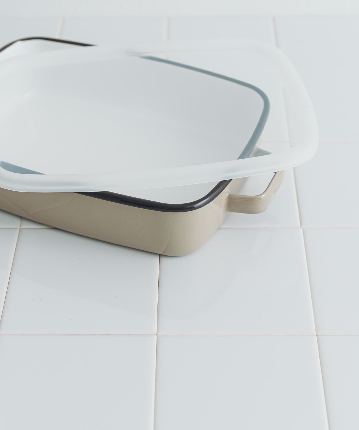 365methods　ホーローオーブンディッシュ 浅型M カフェオレ M