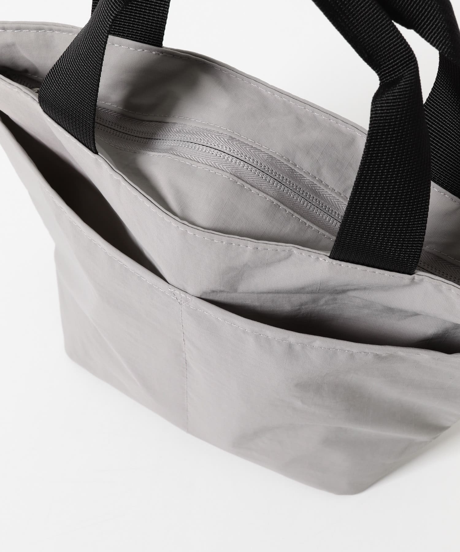 EL COMMUN　PLACID 保冷ランチトート Ash Gray -