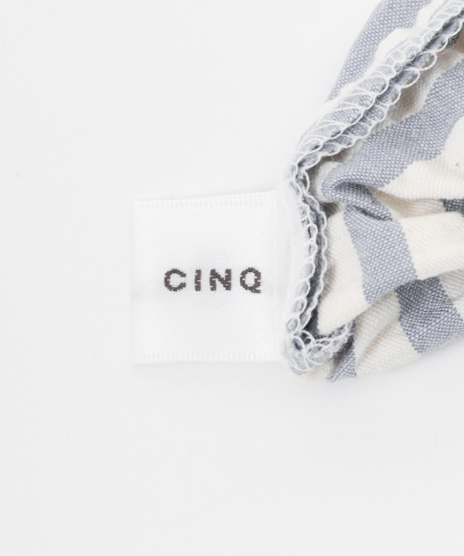 CINQ　ライトブルーストライプ 巾着S ライトブルー S