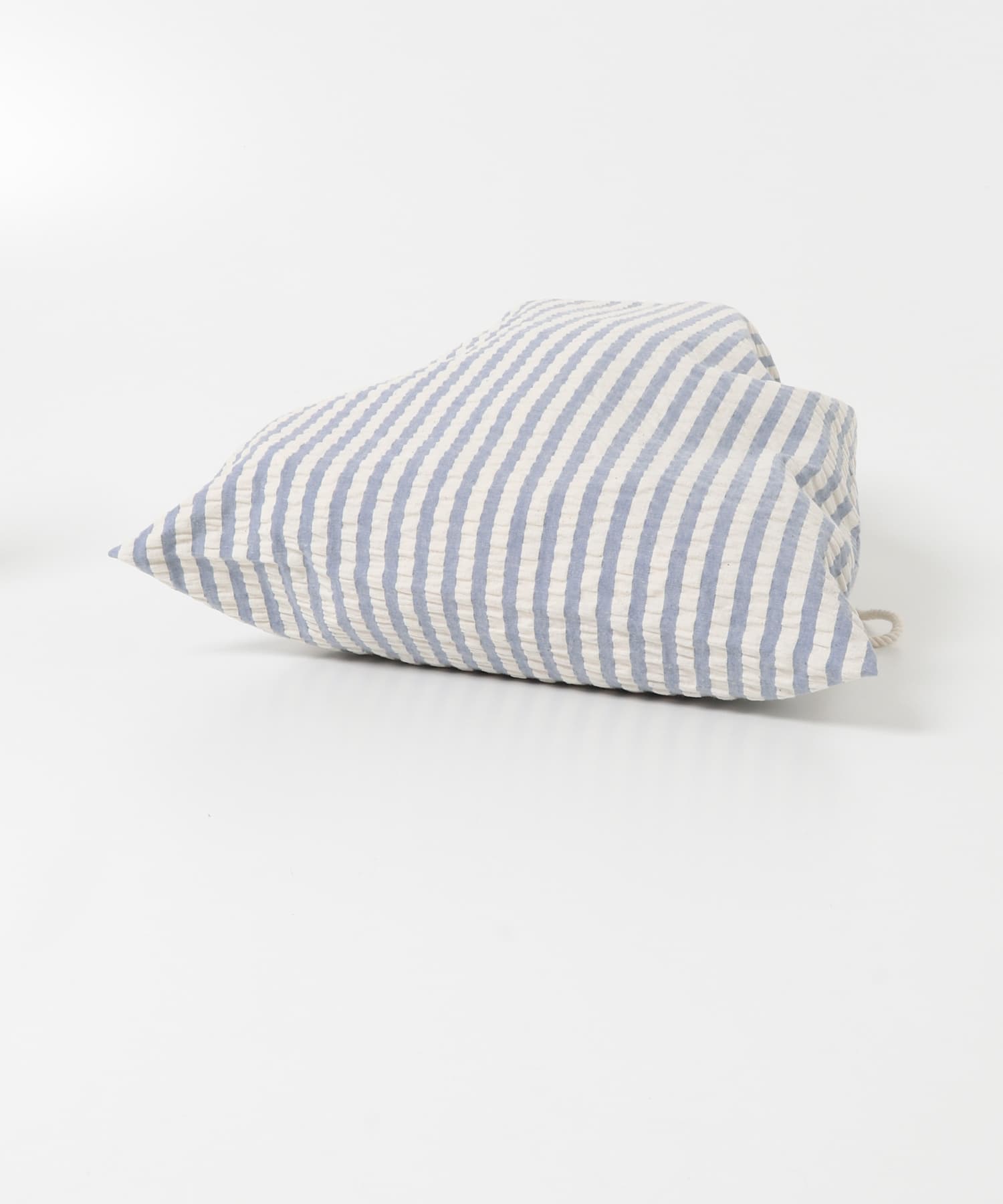 CINQ　ライトブルーストライプ 巾着L ライトブルー L