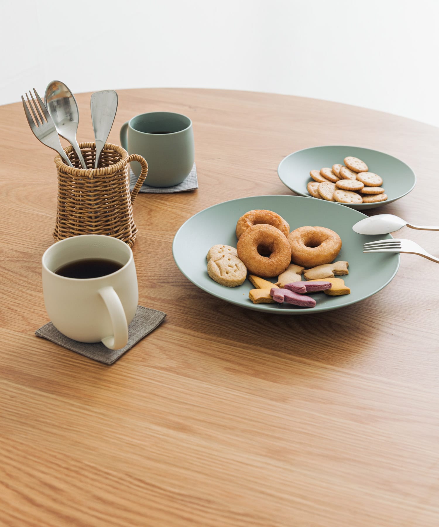 DOORS LIVING PRODUCTS tsugi プレート240(- セージ): キッチン｜URBAN