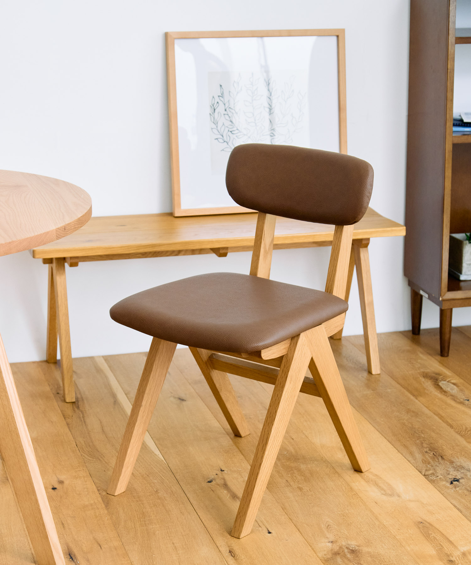 BOTHY　Mountain Leg Chair PVC
