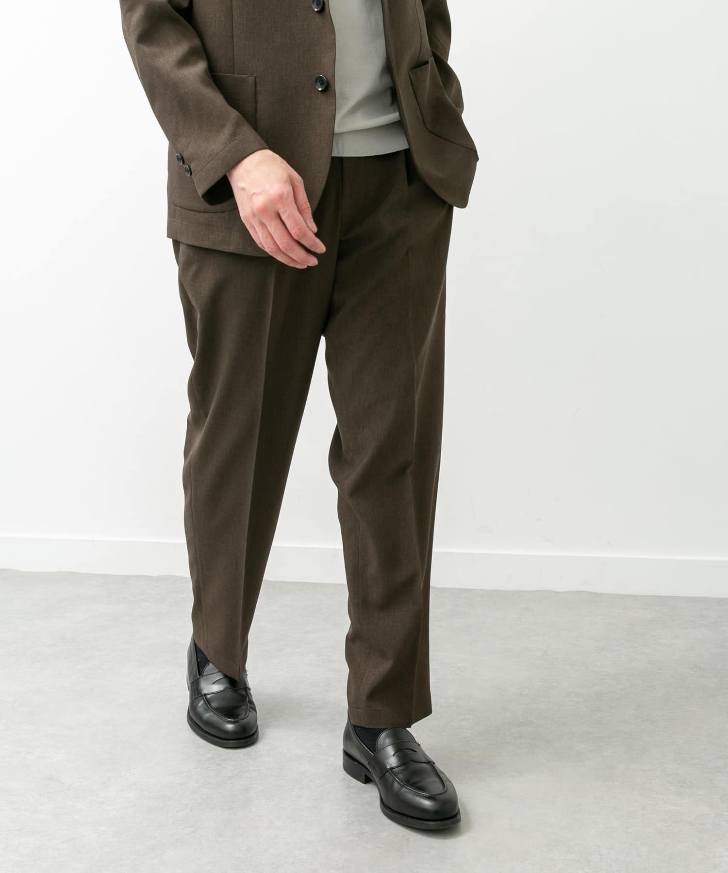 LIFE STYLE TAILOR　リネンライクコンフォータブル1タックパンツ