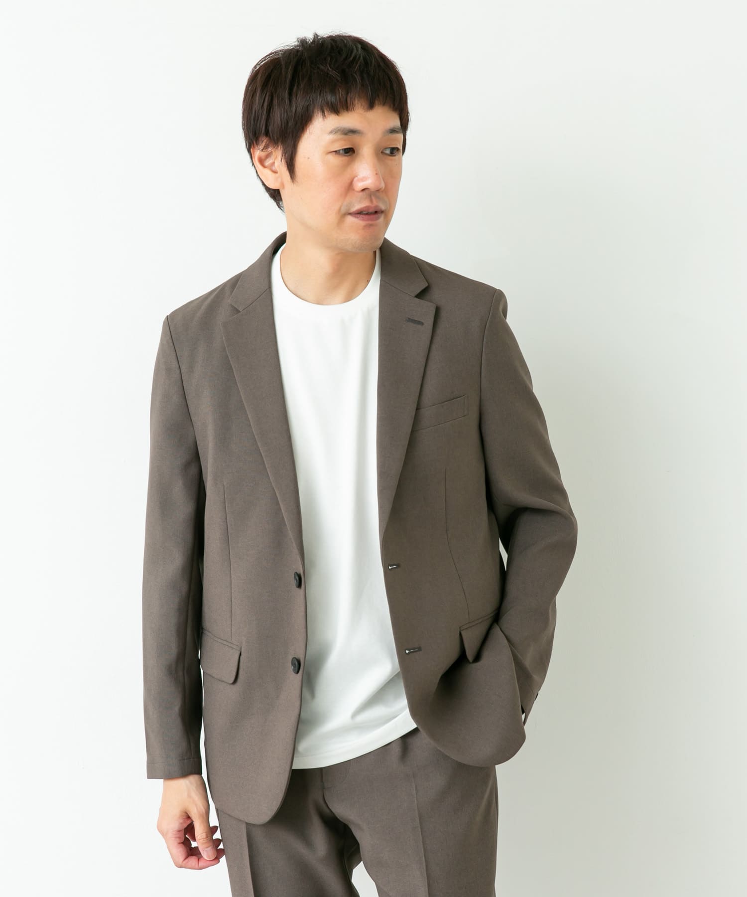 TAUPE