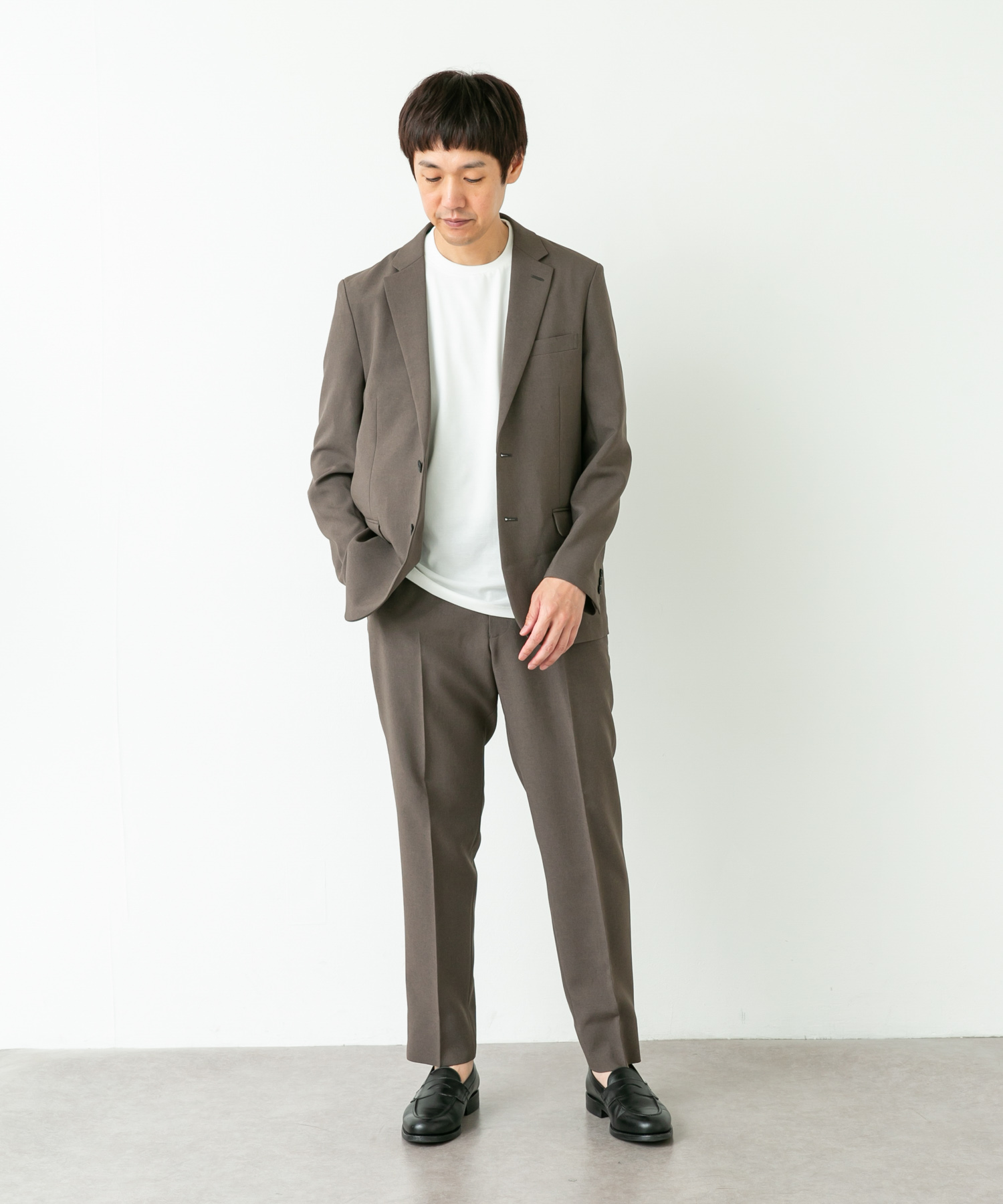 TAUPE