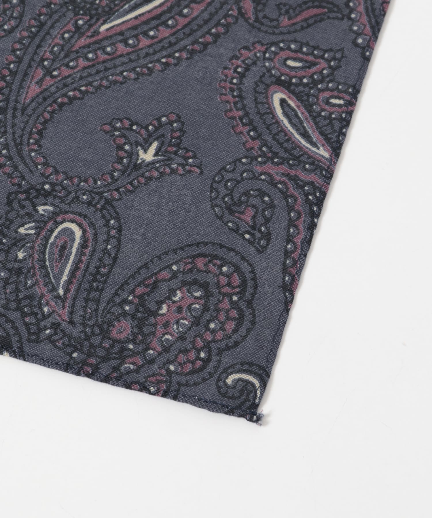 LIFE STYLE TAILOR　ペイズリー柄コットンハンカチ BLUE -