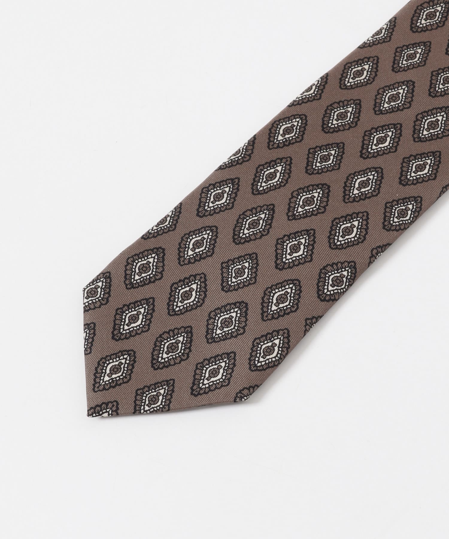 02BEIGE