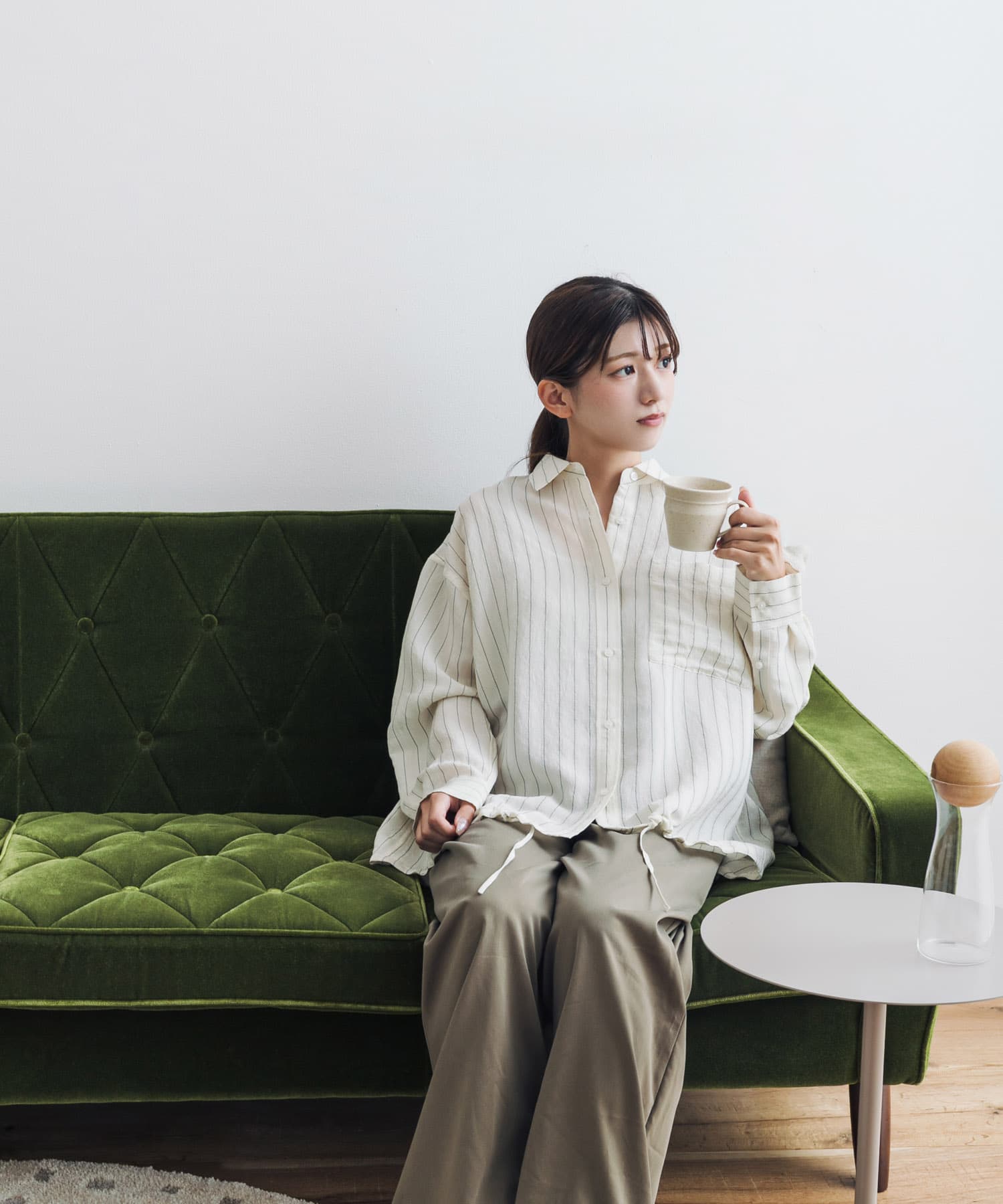 カリモク60 ロビーチェア3シーター(- モケットグリーン): 家具｜URBAN