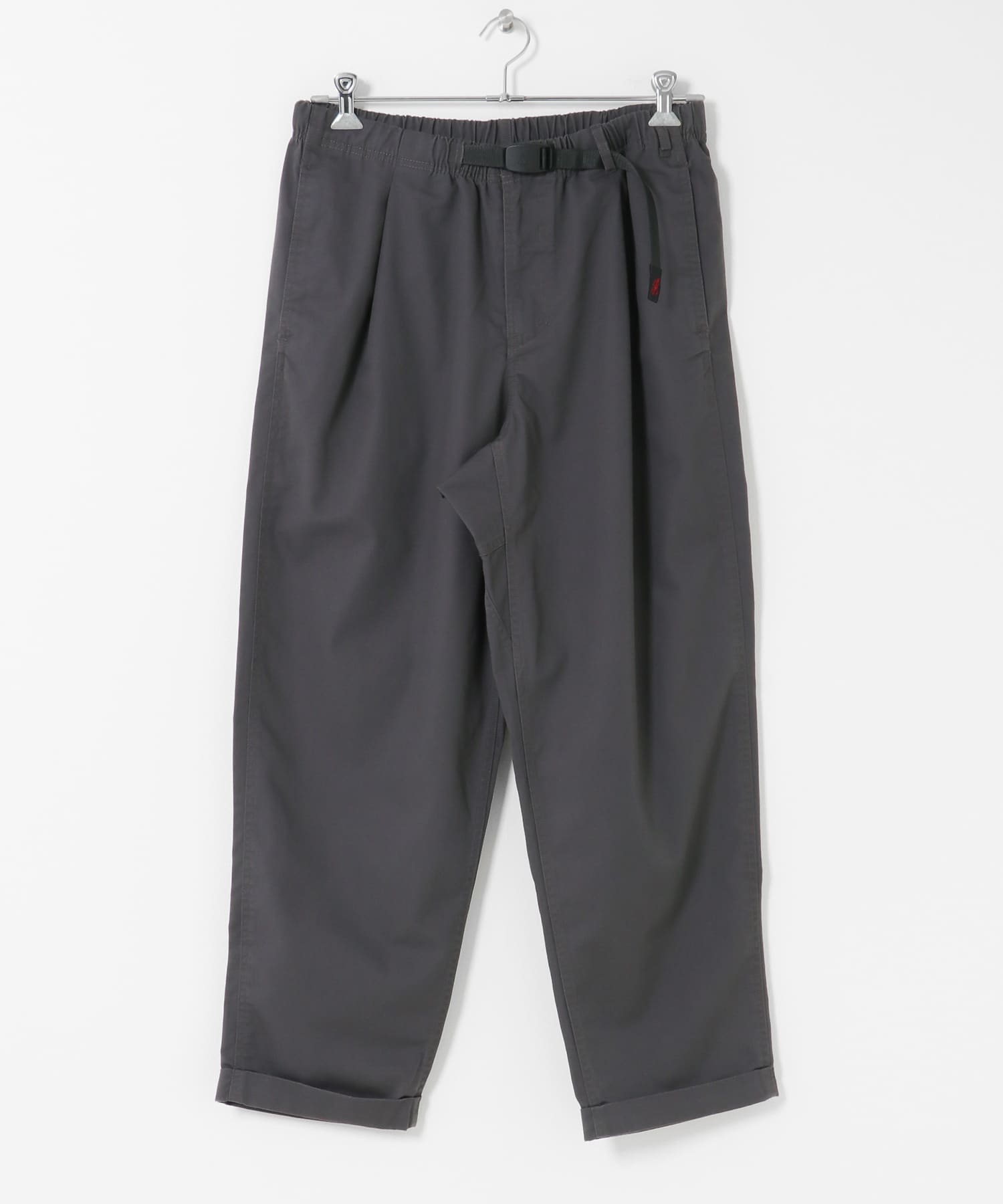 GRAMICCI　T/C TWILL TUCK TAPERED PANTS
