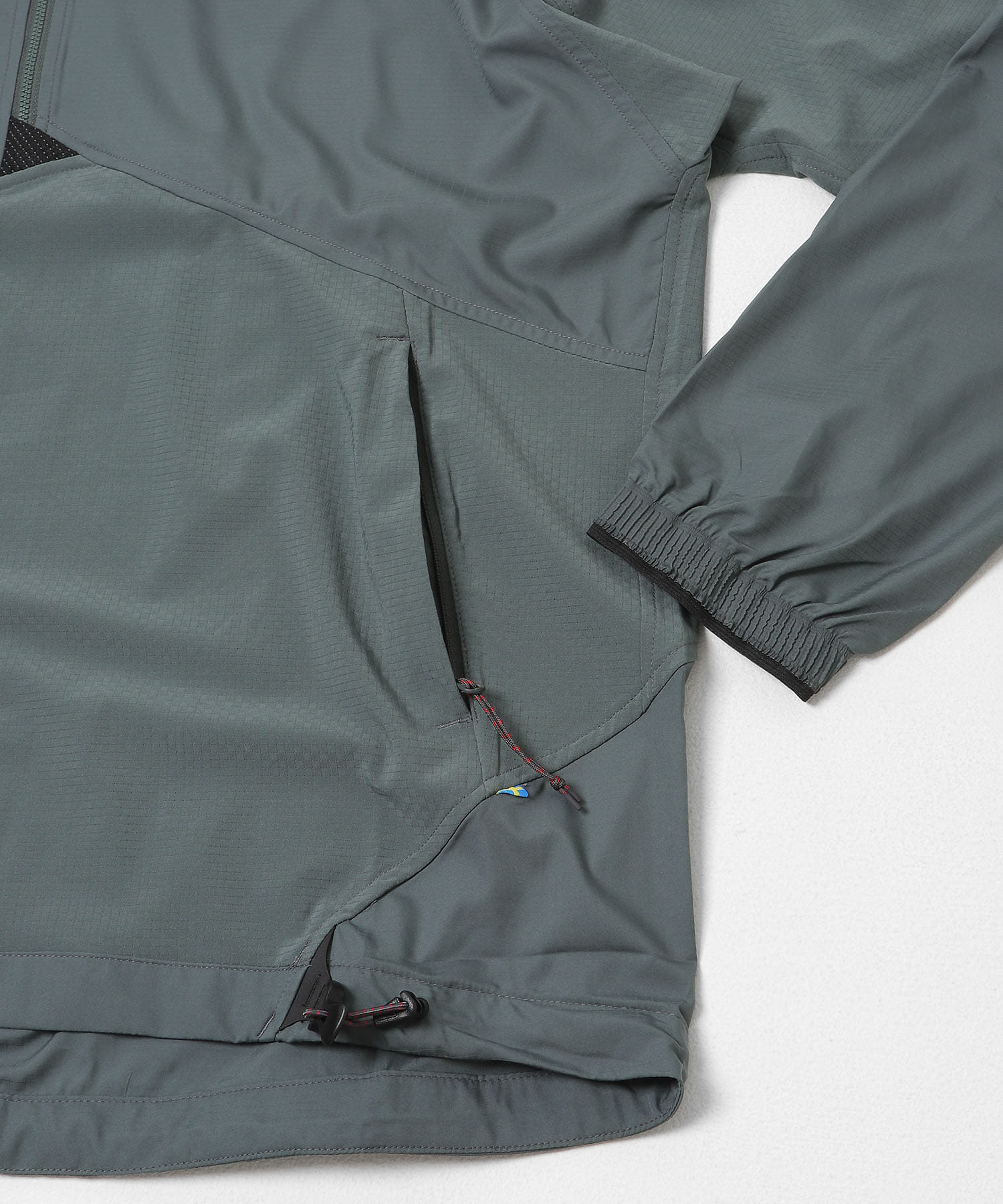 KLATTERMUSEN　VINGNER ANORAK MS DARK TEAL M