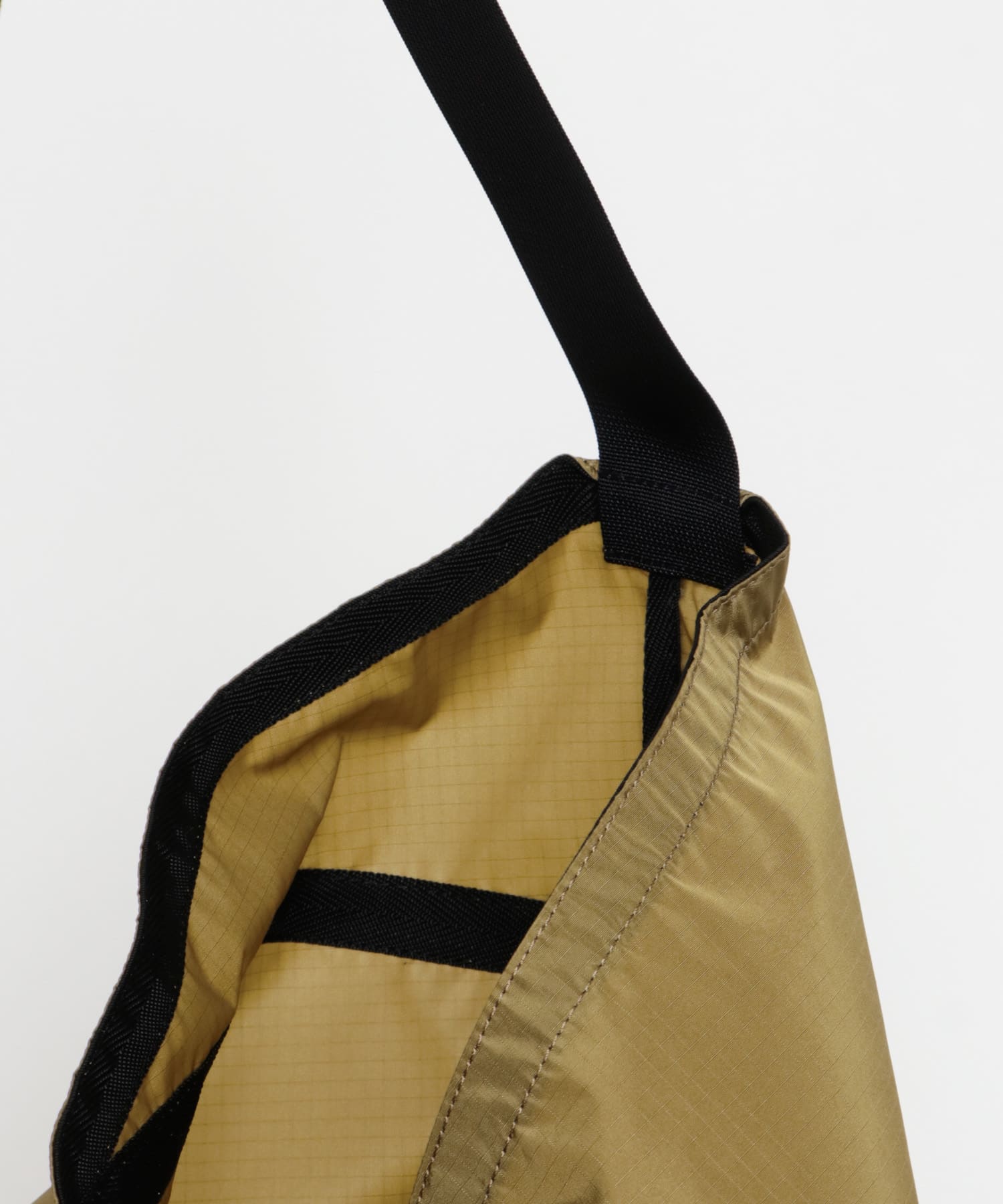 HOBO　AZUMA SHOULDER BAG L RS COYOTE One