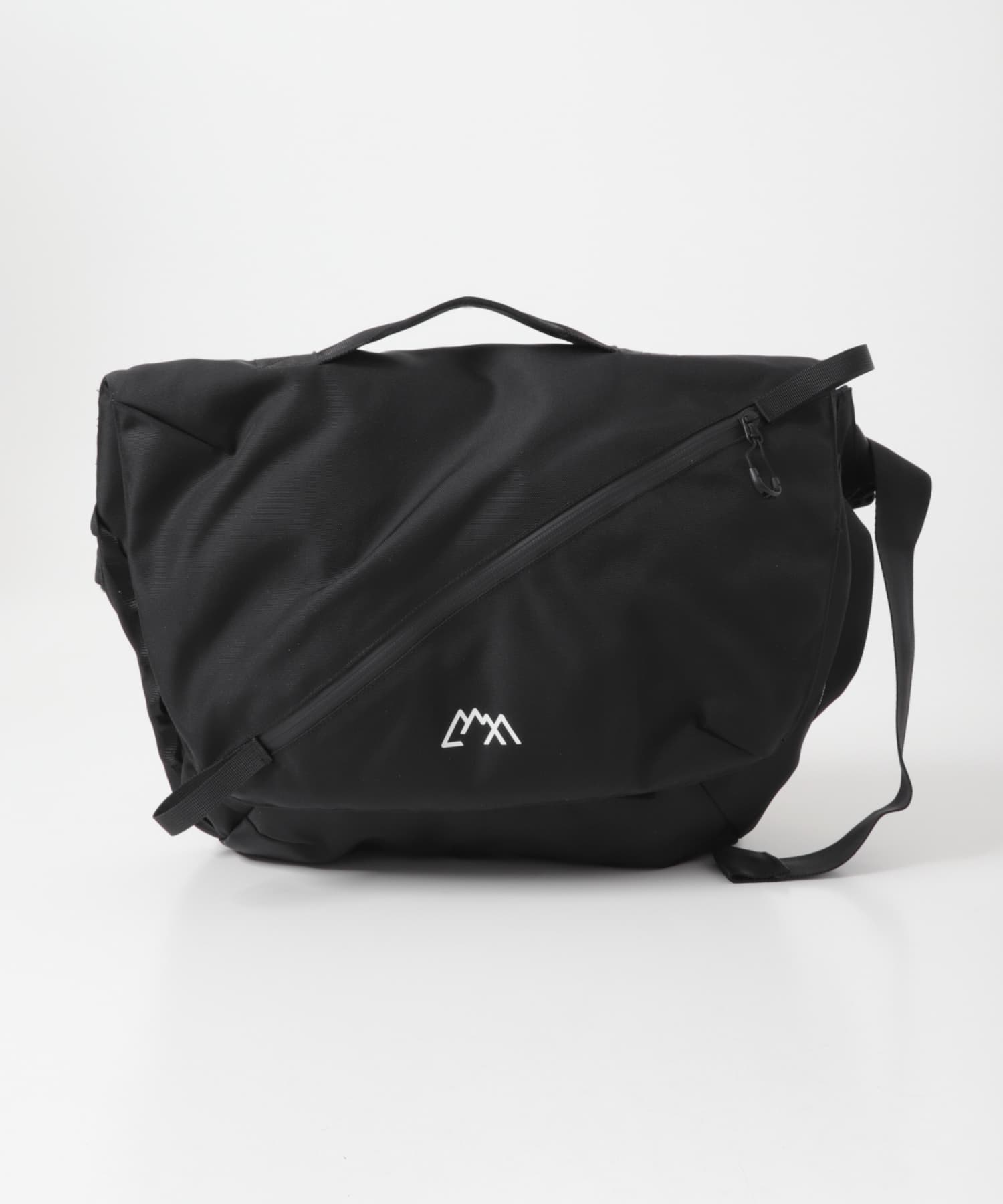 CMF OUTDOOR GARMENT MESSENGER BAG BALLISTIC(One BLACK): バッグ