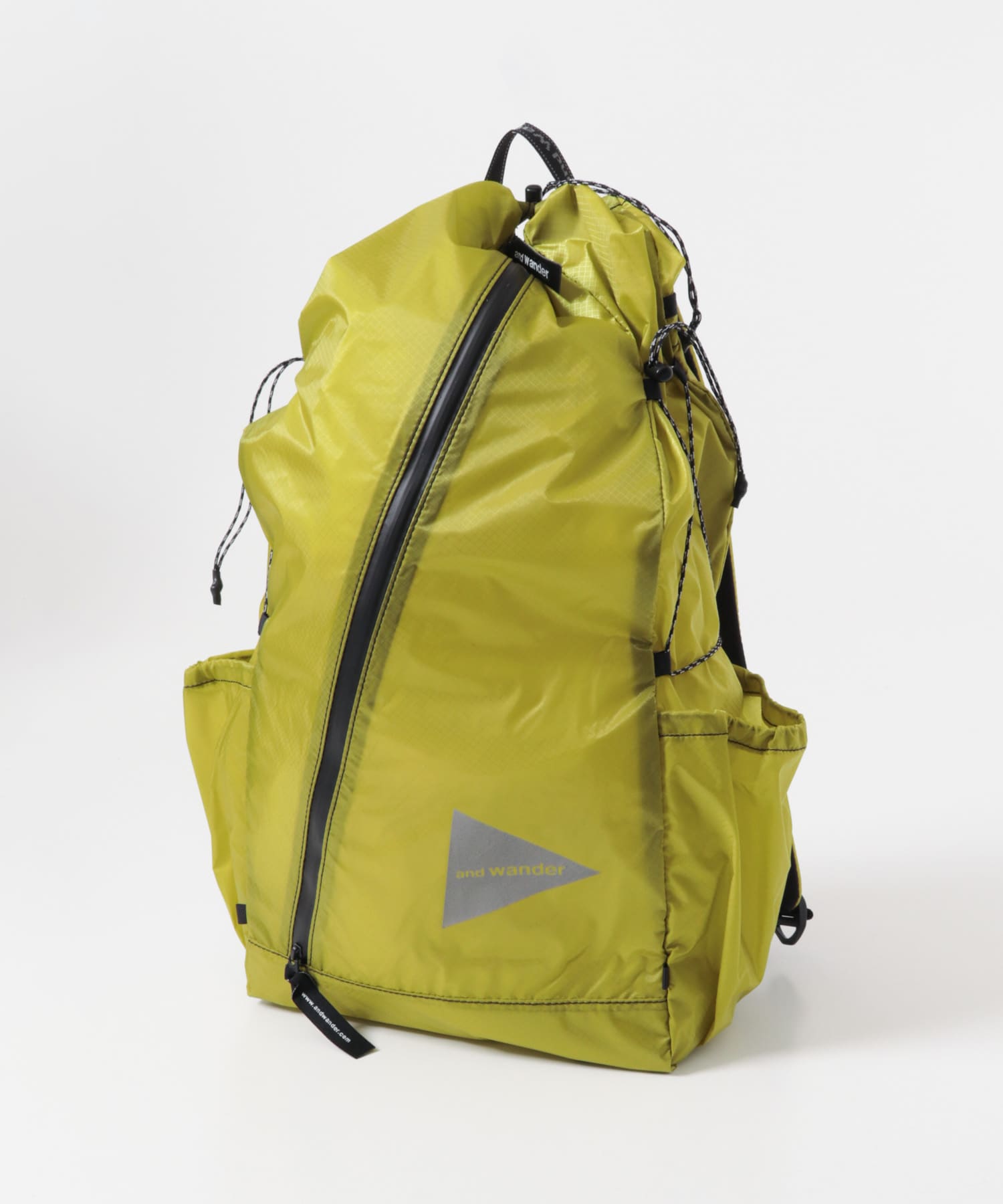 and wander　SIL DAYPACK