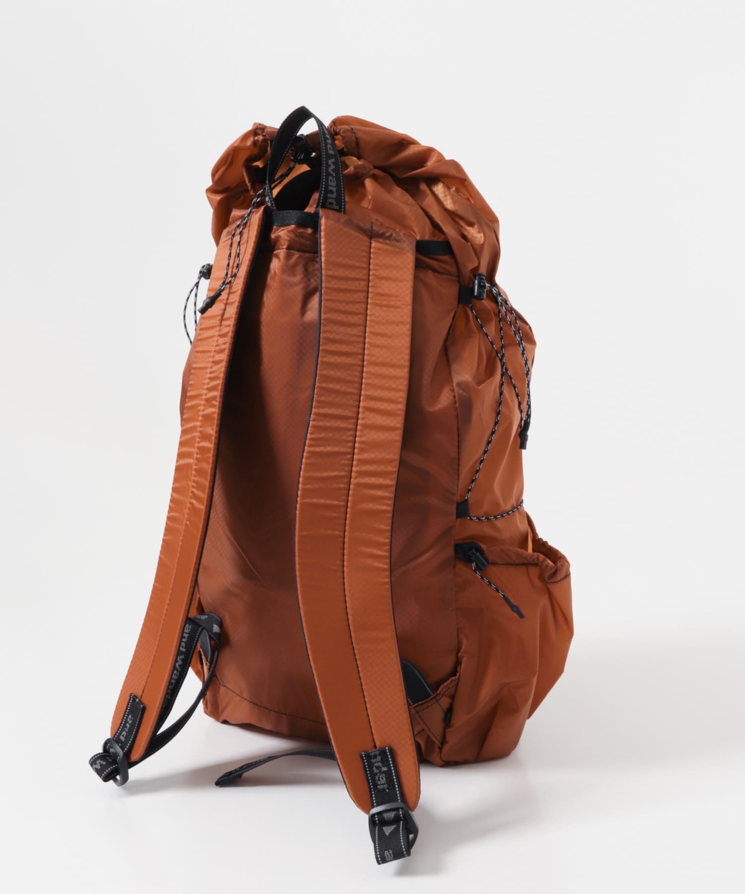 and wander　SIL DAYPACK D.ORANGE One