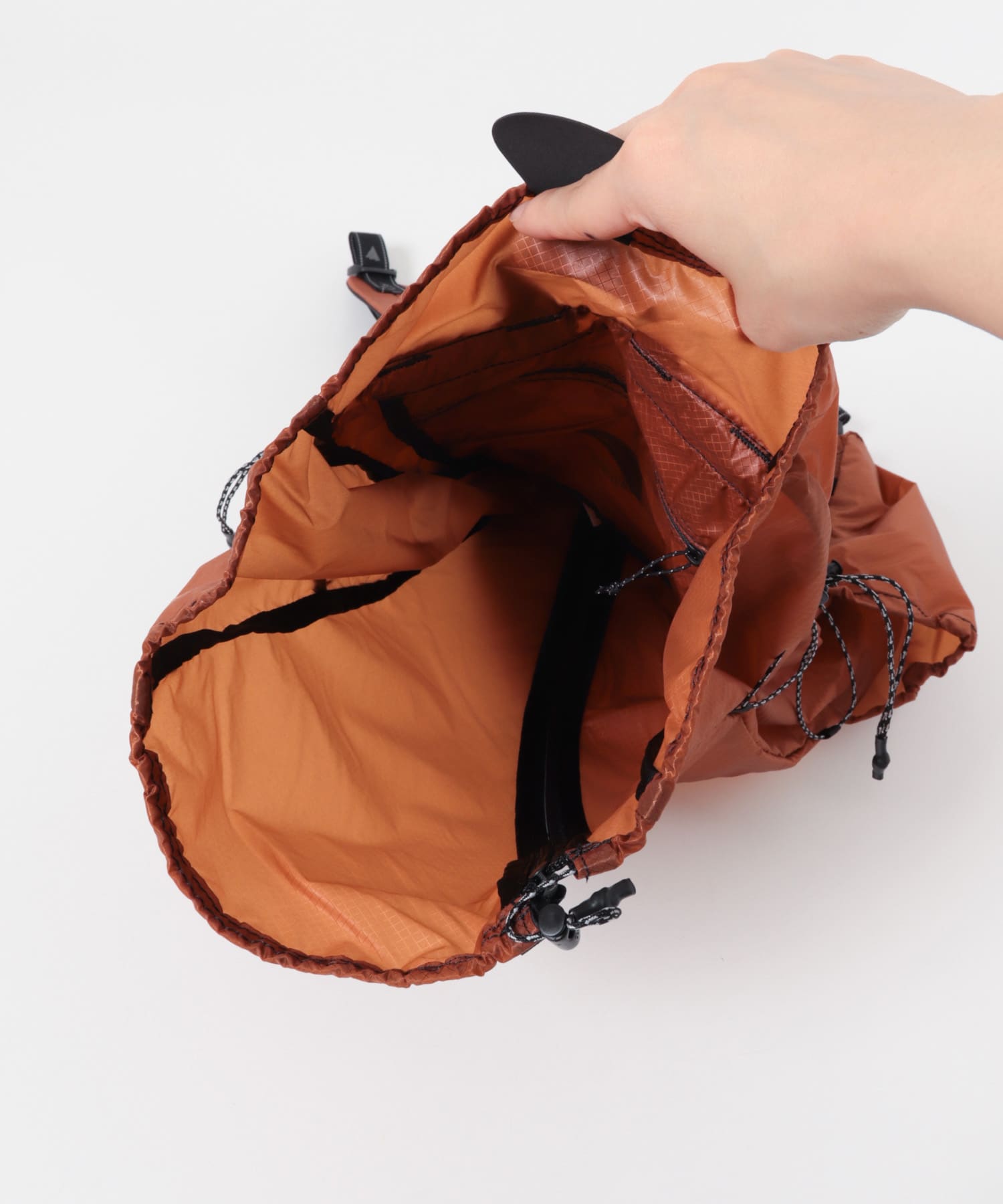 and wander　SIL DAYPACK D.ORANGE One