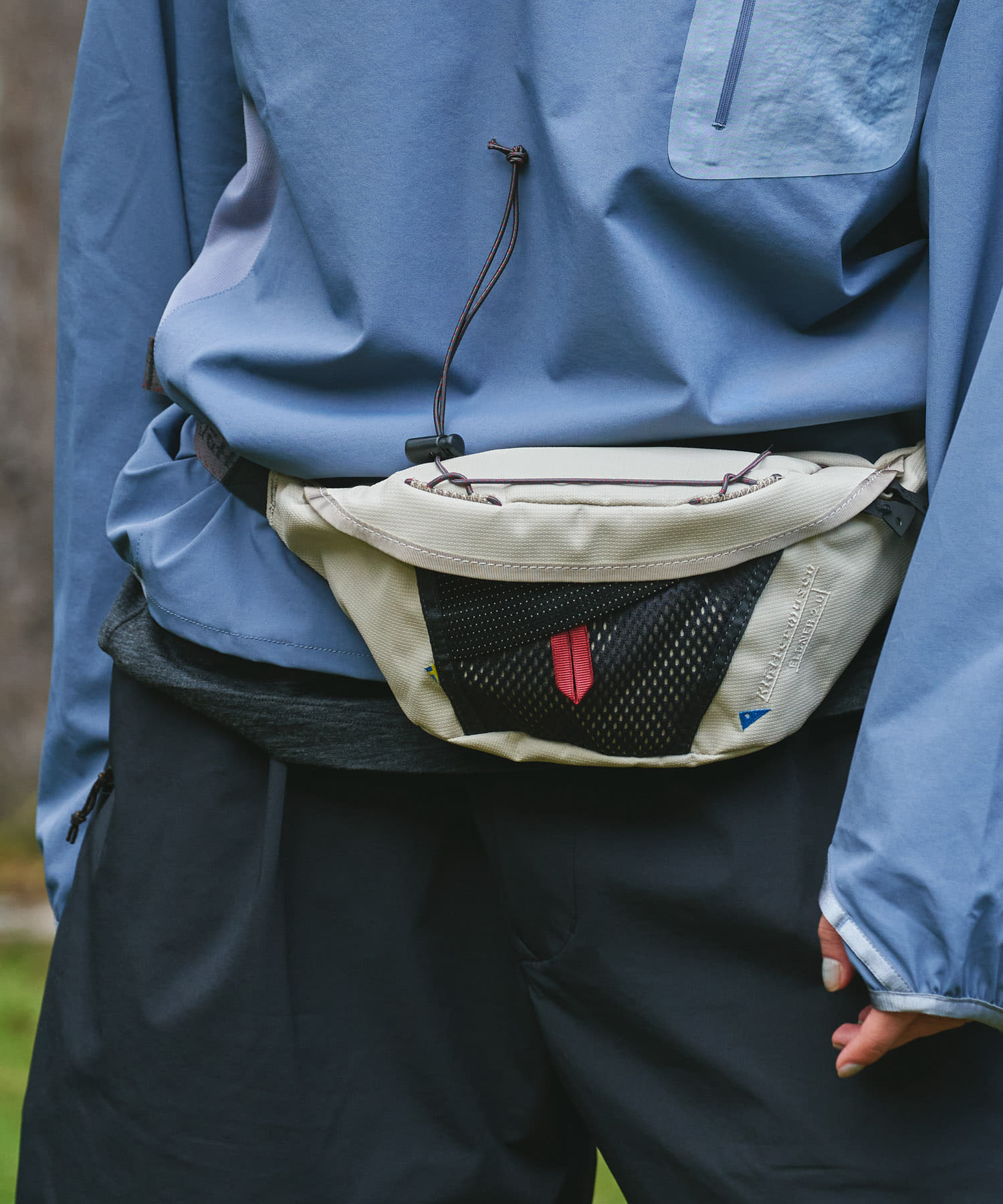 【極美品】Klättermusen Eldner Lumbarpack 2L KLATTERMUSEN ELDNER 2.0 LUMBARPACK 2L(One SIL CREME): バッグ