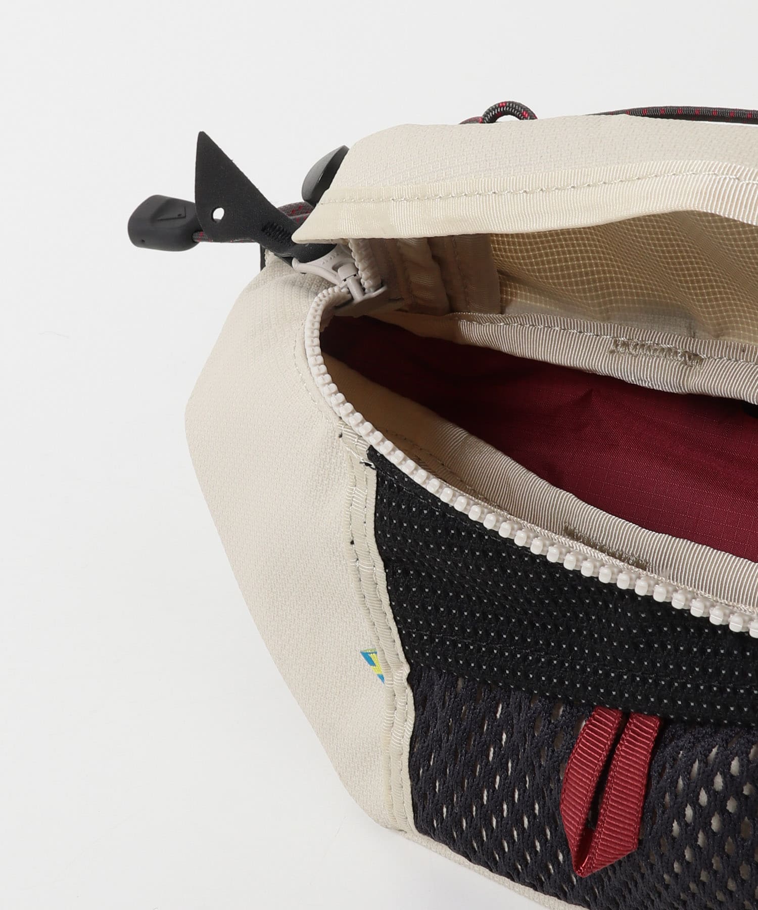 KLATTERMUSEN　ELDNER 2.0 LUMBARPACK 2L SIL CREME One