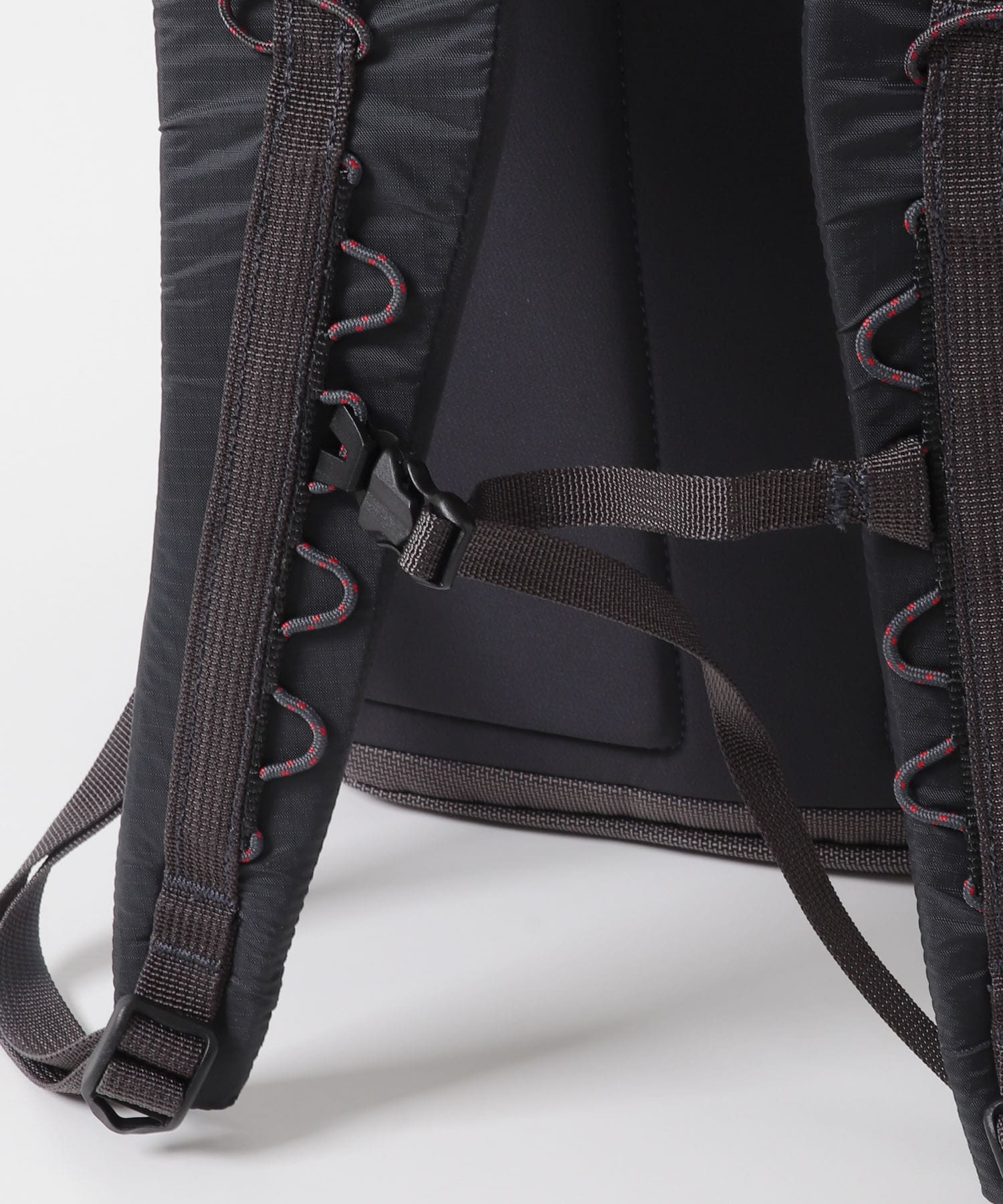 KLATTERMUSEN　GJALP BACKPACK 18L RAVEN One