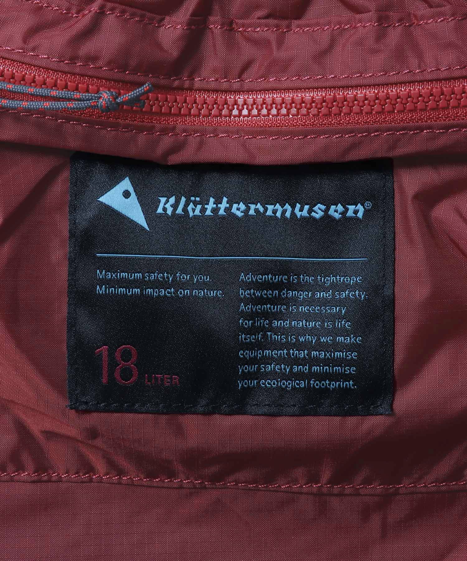KLATTERMUSEN　GJALP BACKPACK 18L Cl BERRY One