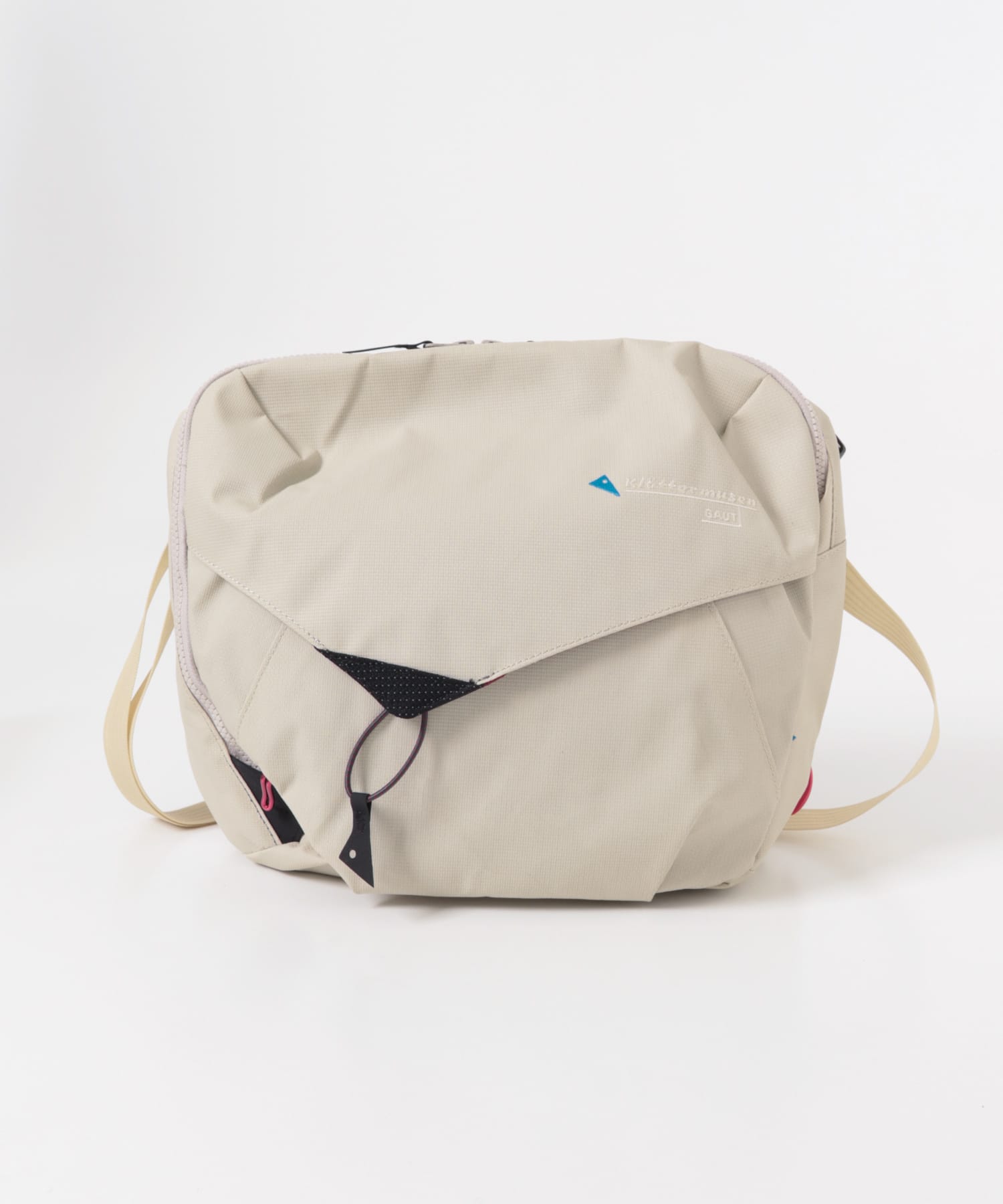 KLATTERMUSEN　GAUT MESSENGER BAG SIL CREME One