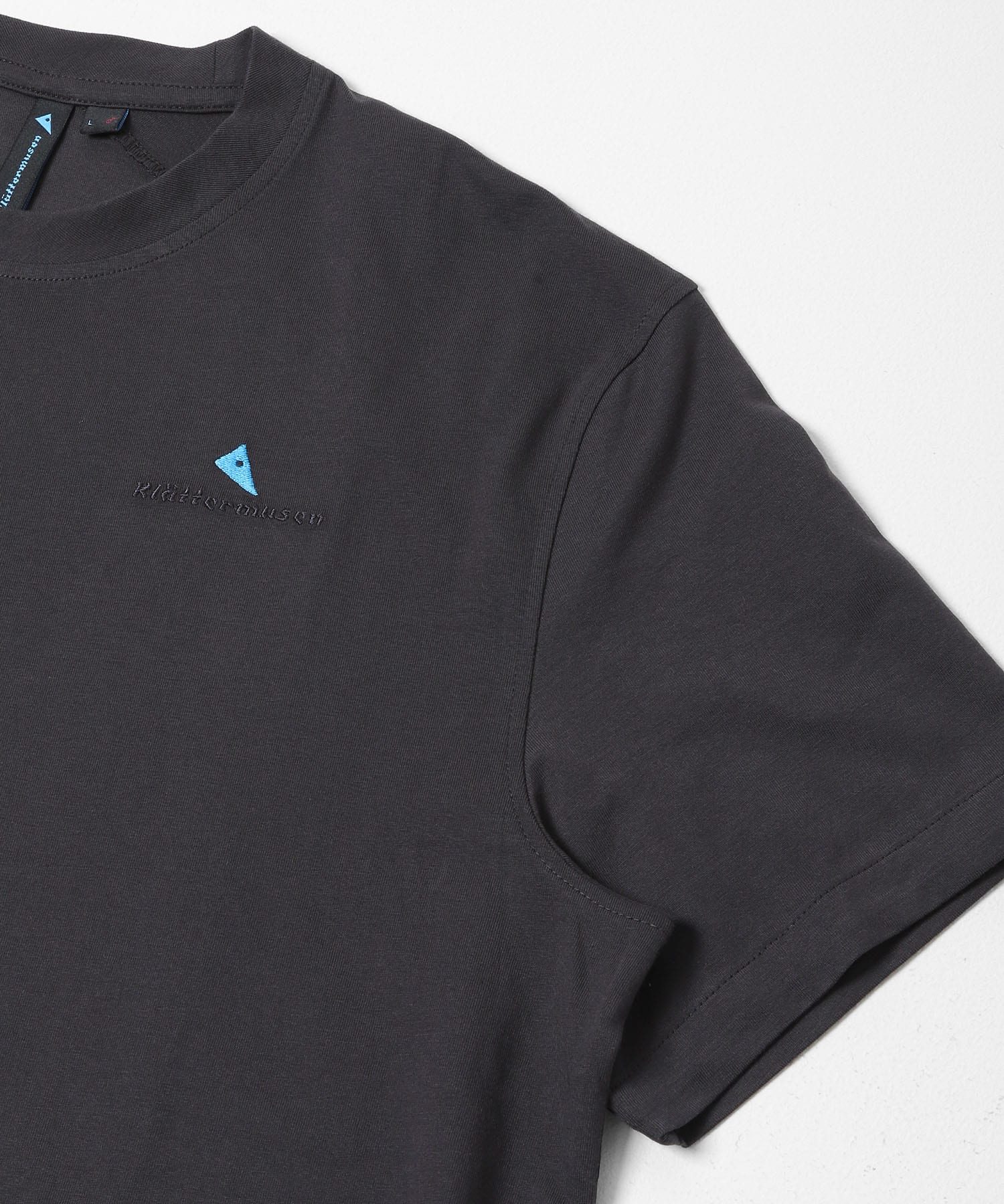 KLATTERMUSEN　ROOT LOGO SS TEE MS RAVEN S