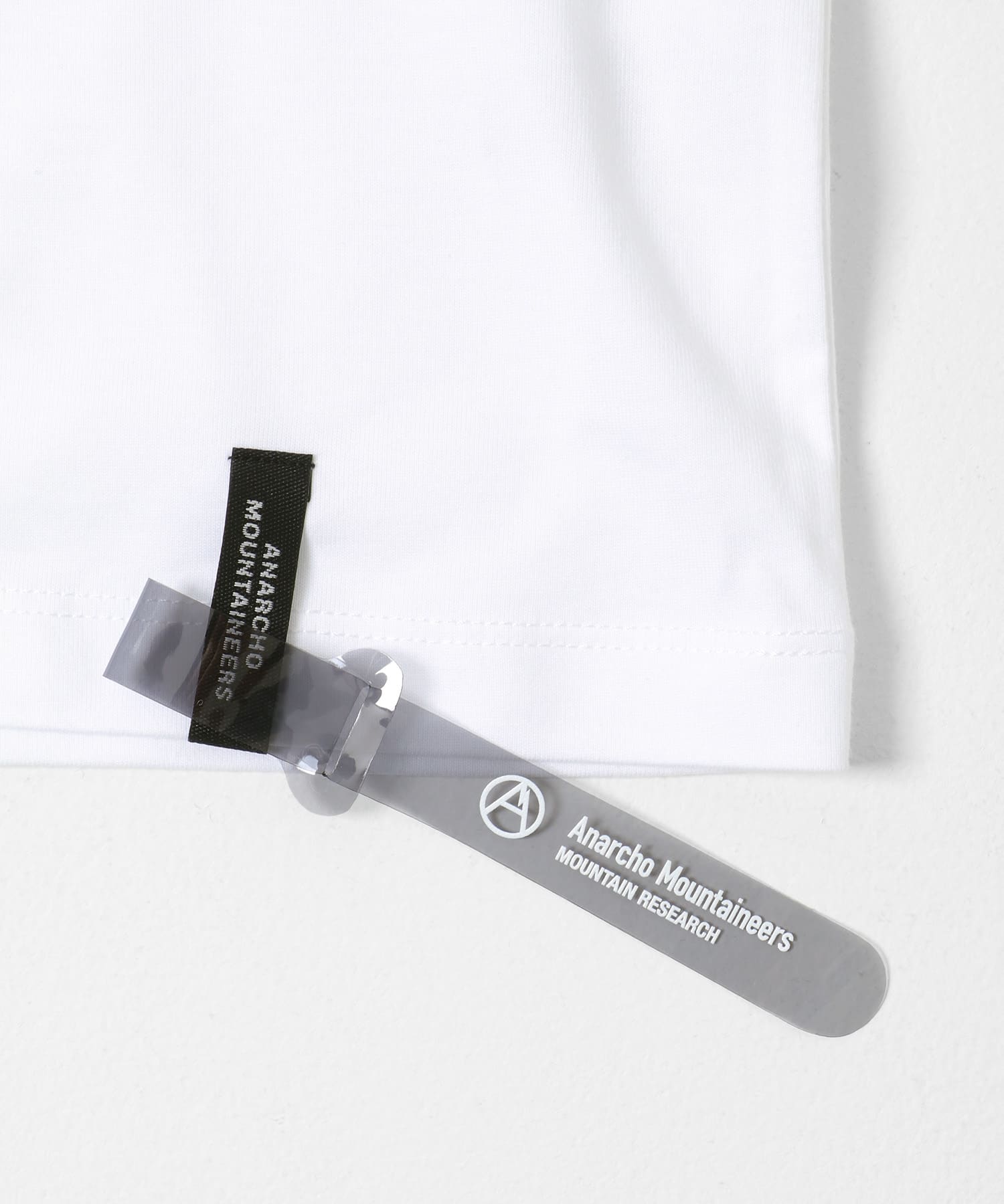 mountain research　Sunny Side Up WHITE M