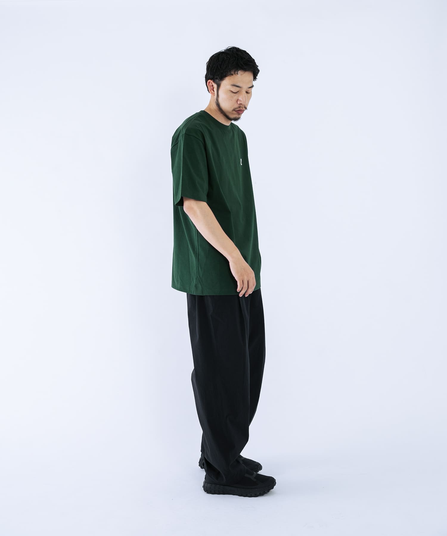 グリーン