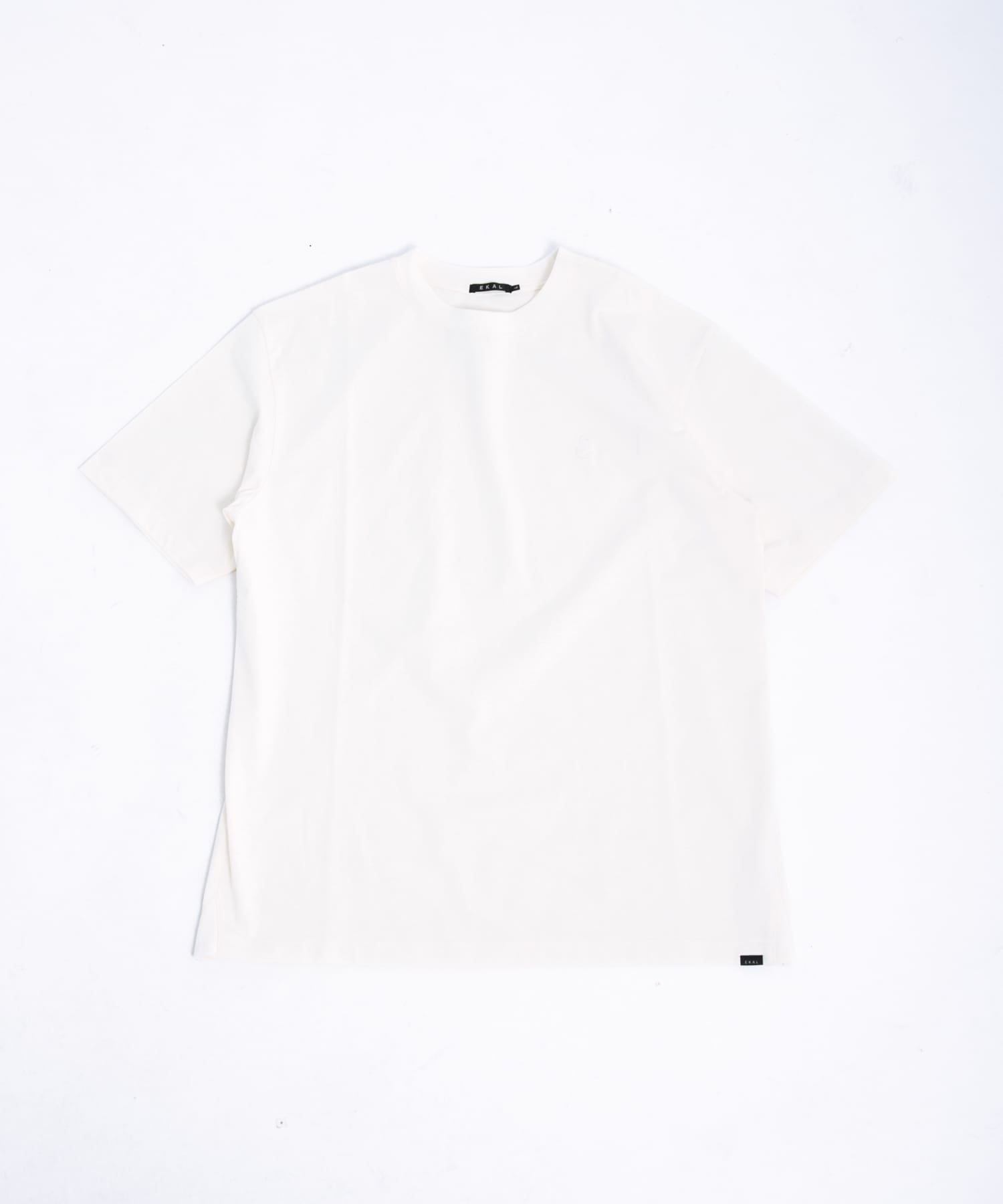 『UR TECH ひやサラクール』ロゴワッペンTシャツ ホワイト M