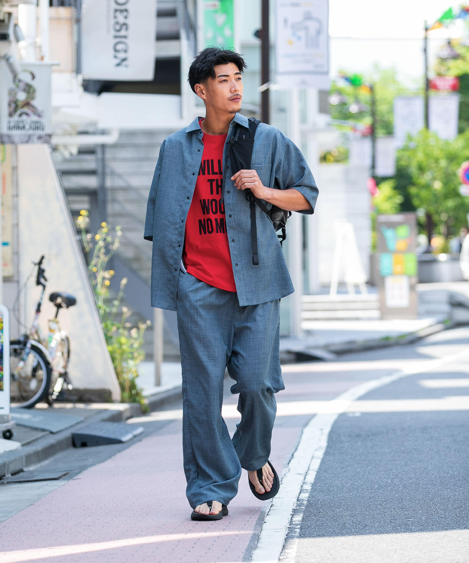 ブルーグレー