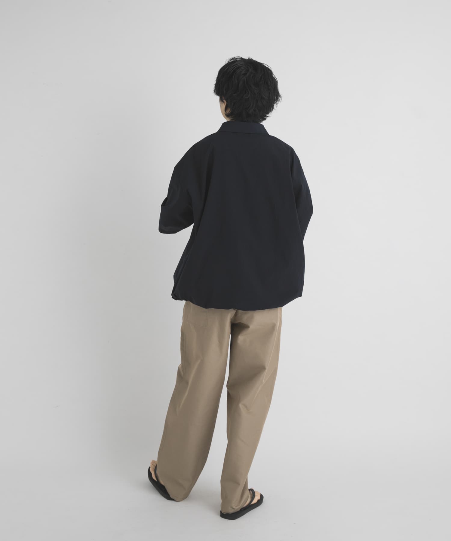 ネイビー