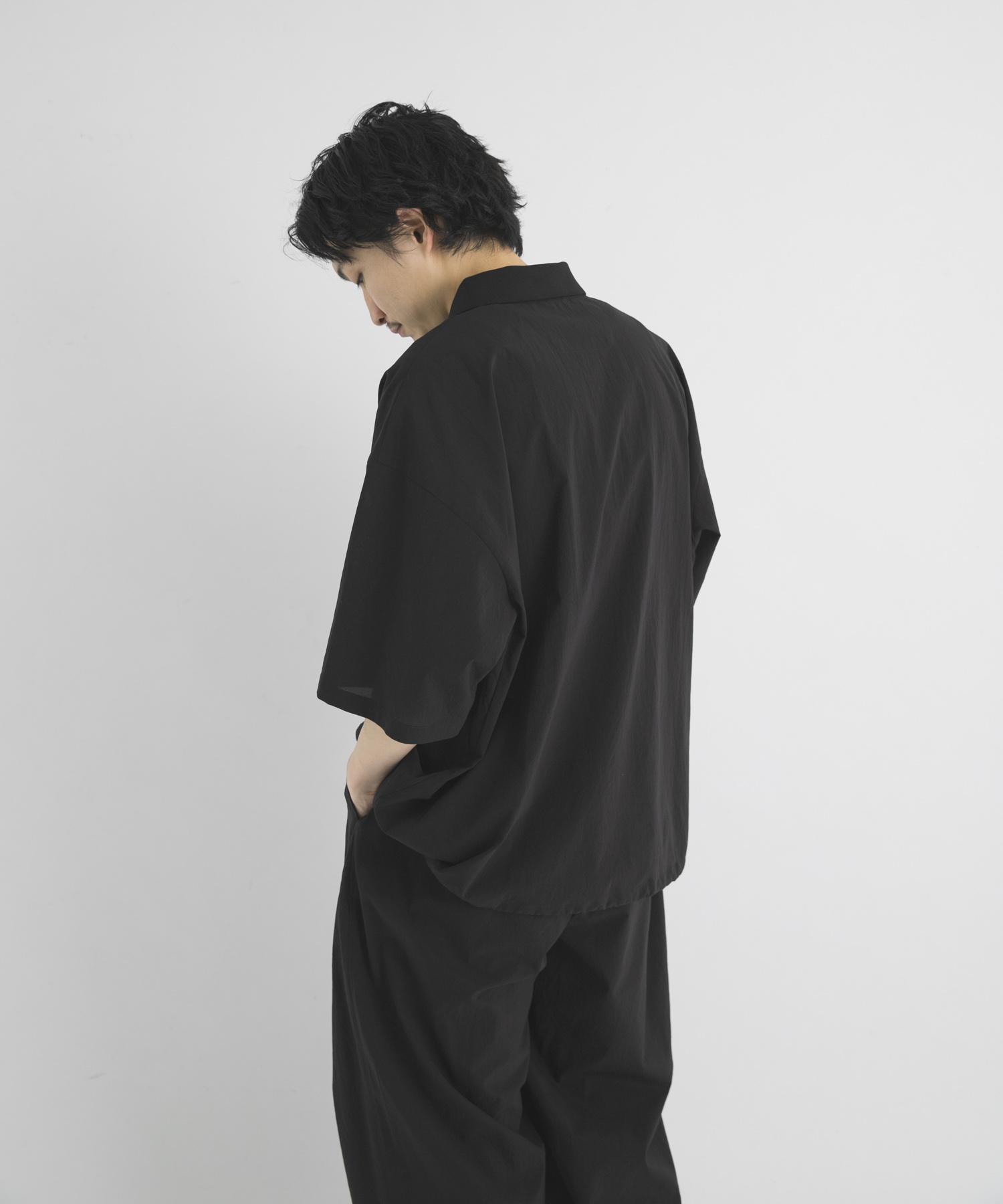 身長 : 172cm サイズ : L