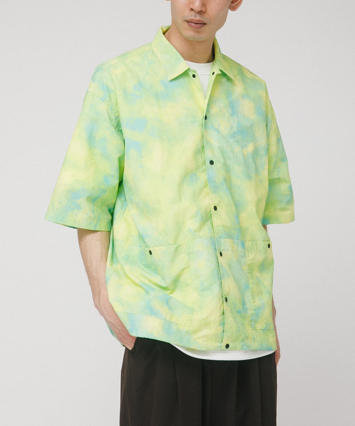 『UR TECH』ナイロンタッサーショートスリーブシャツ