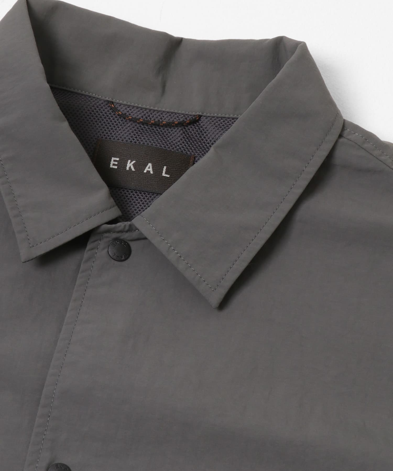 『UR TECH』ナイロンタッサーショートスリーブシャツ グラファイト M