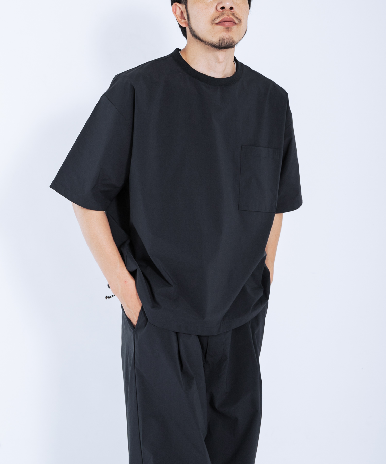 身長 : 179cm サイズ : L