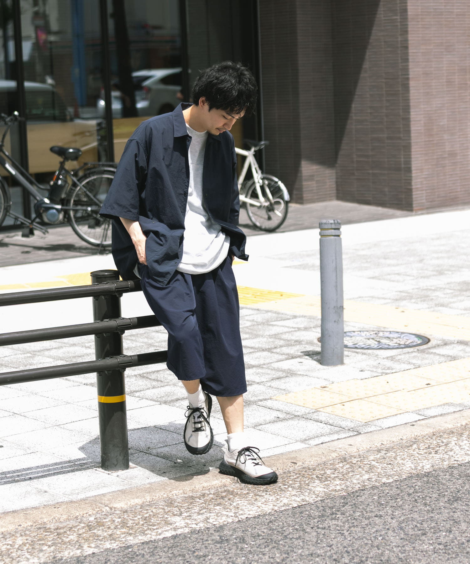 ネイビー