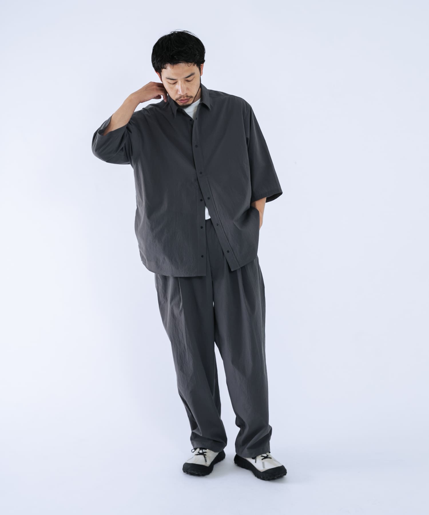 身長 : 179cm サイズ : L