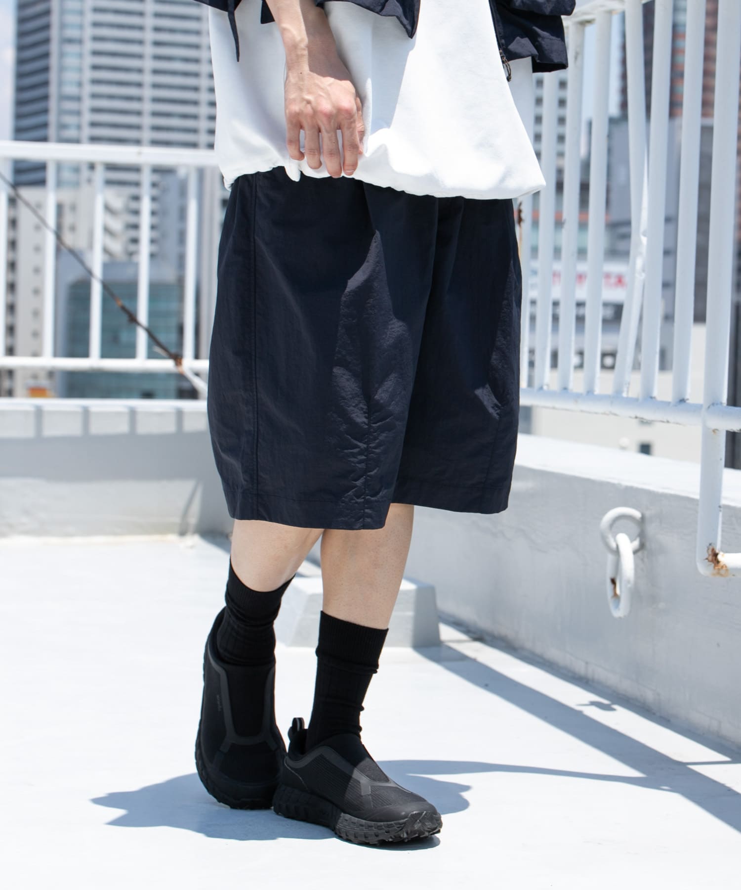 ネイビー