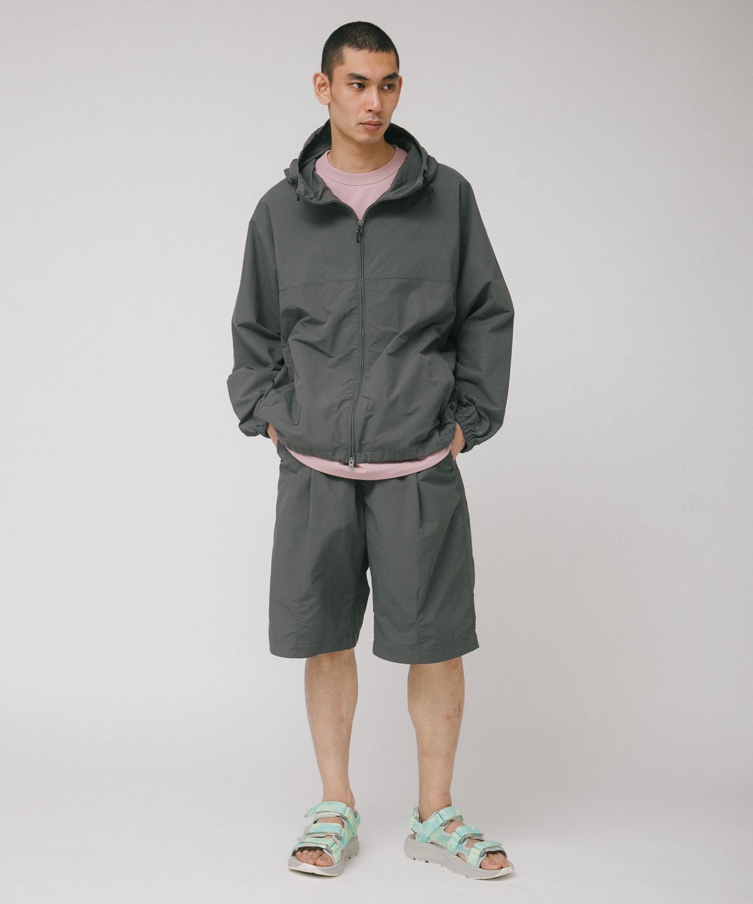 身長 : 182cm サイズ : L