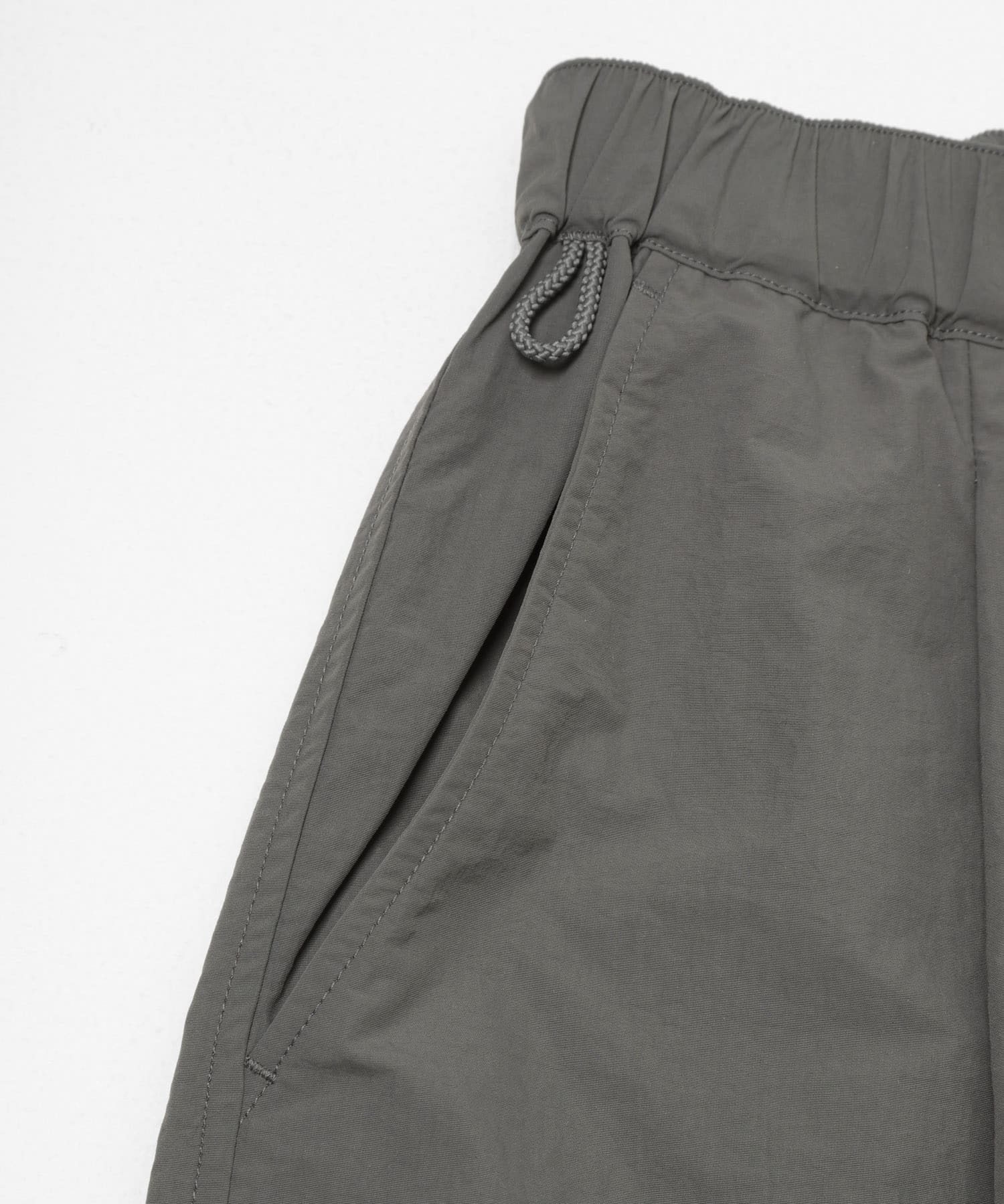 『UR TECH』ナイロンタッサーショーツ グラファイト M